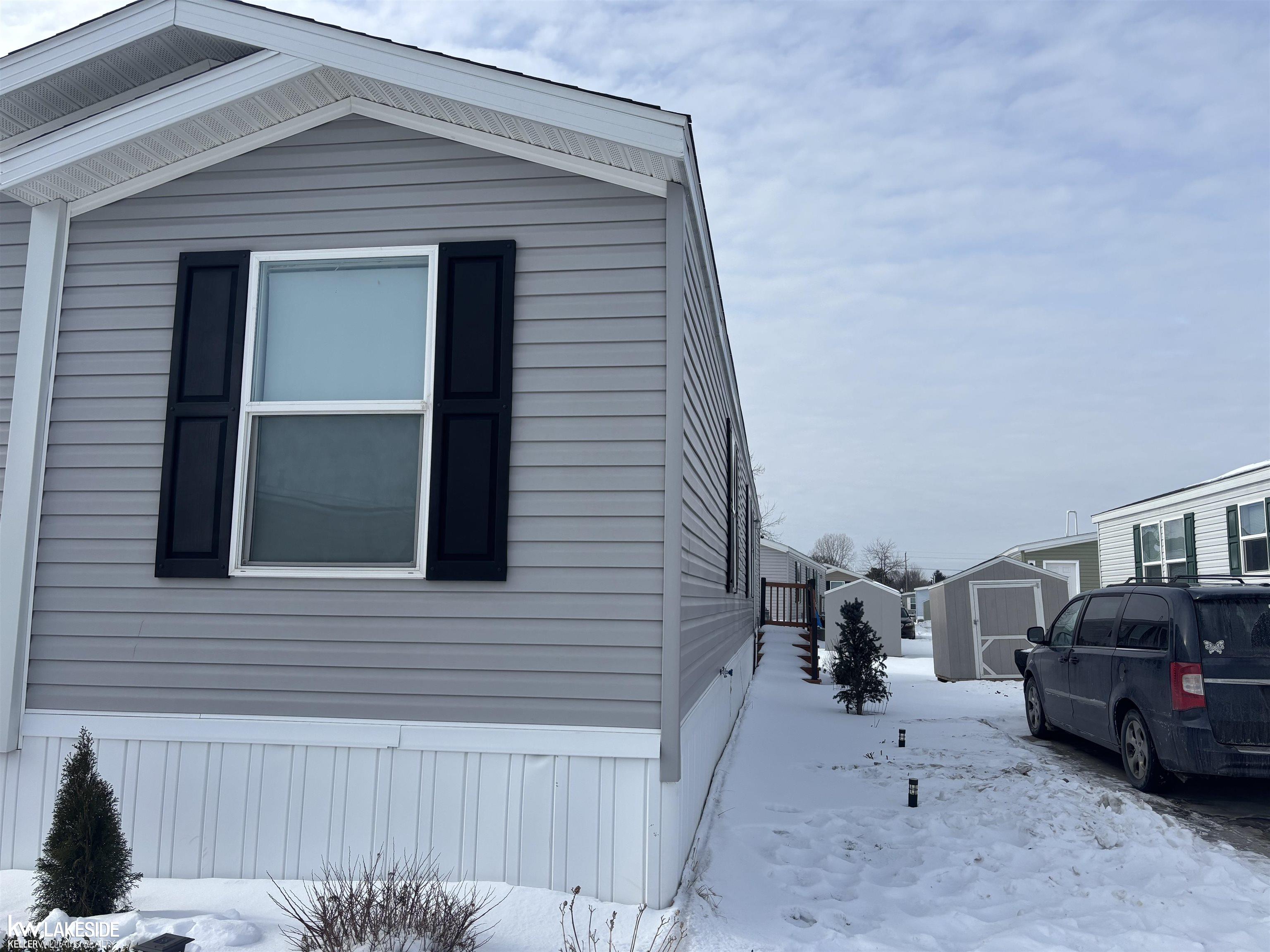 38047 Leverette Avenue, Clinton Township, MI, 48038