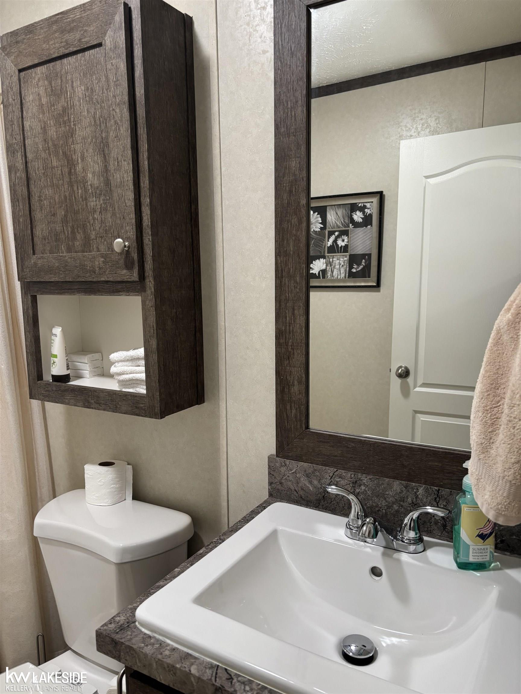 38047 Leverette Avenue, Clinton Township, MI, 48038