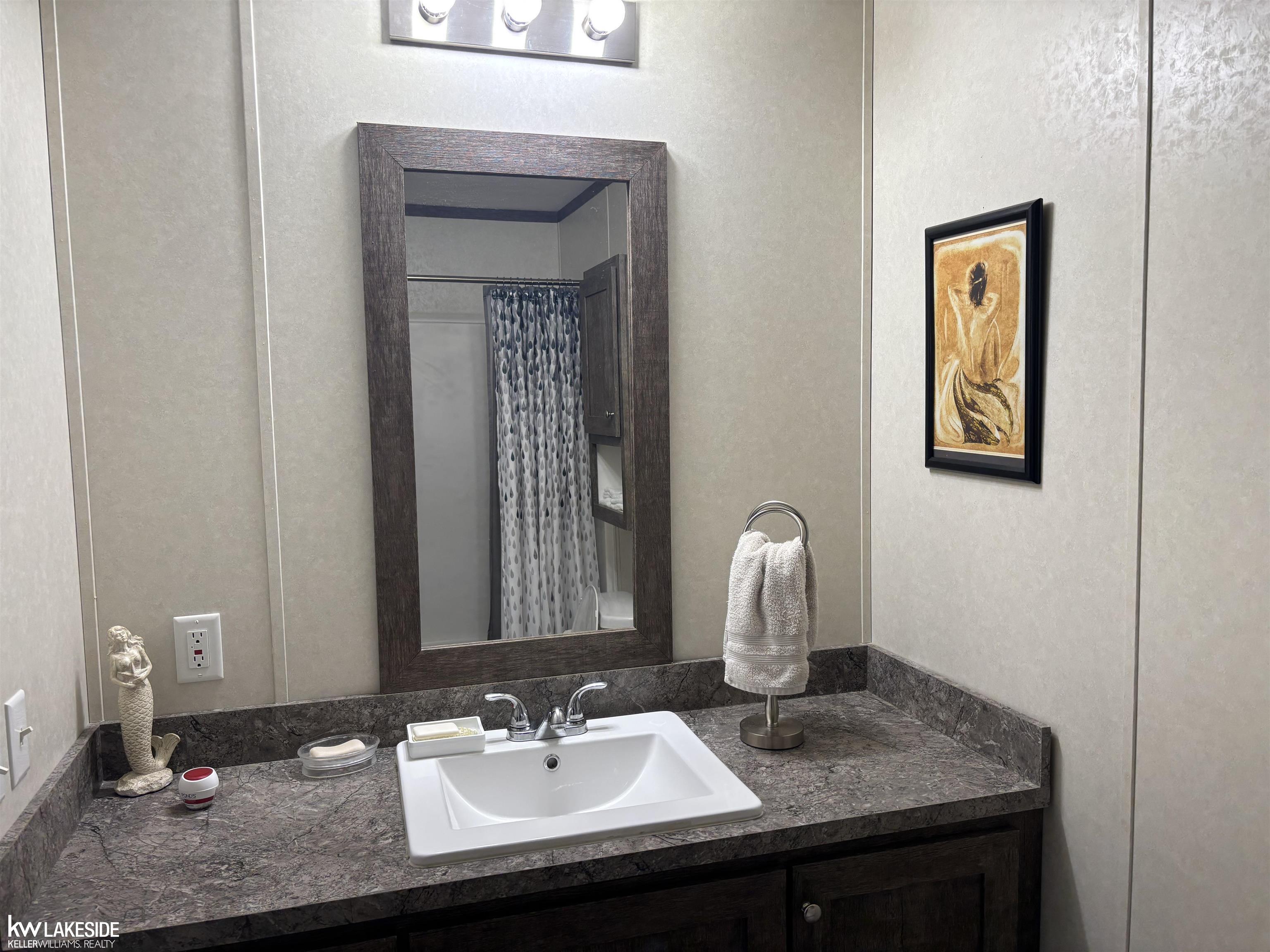 38047 Leverette Avenue, Clinton Township, MI, 48038