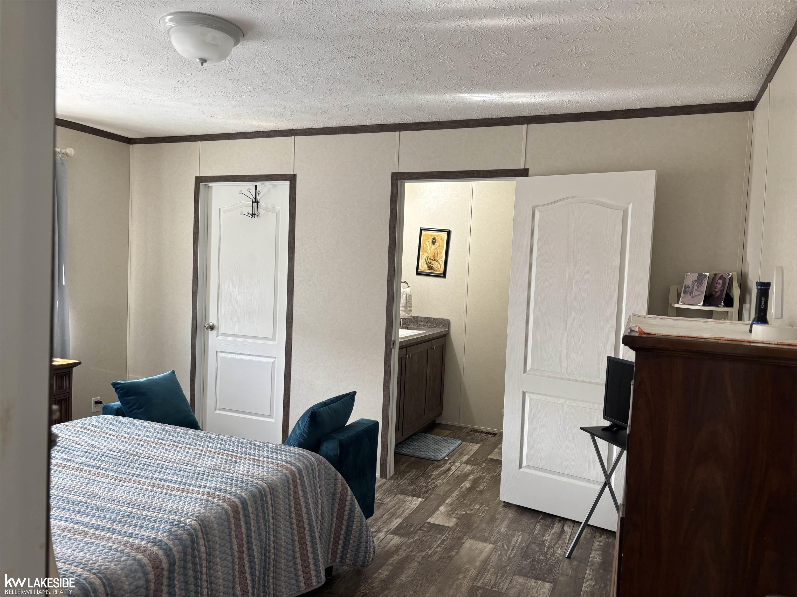 Homes for sale in Clinton Township, MI | 38047 Leverette Ave, Clinton Township, MI 48038 | MLS# 50200709