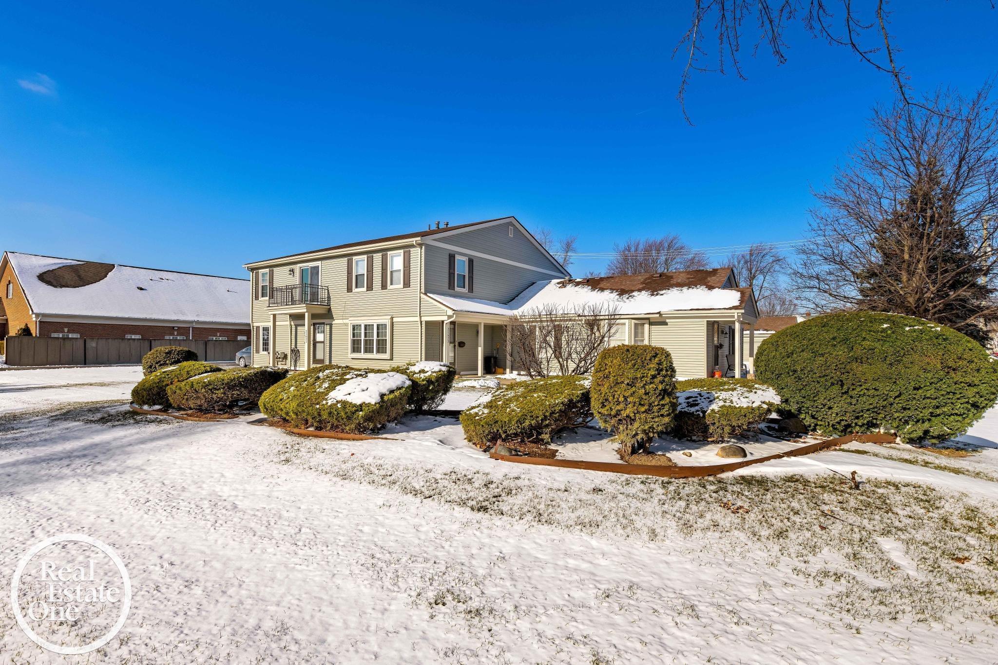  UNIT 4, Saint Clair Shores, MI, 48081