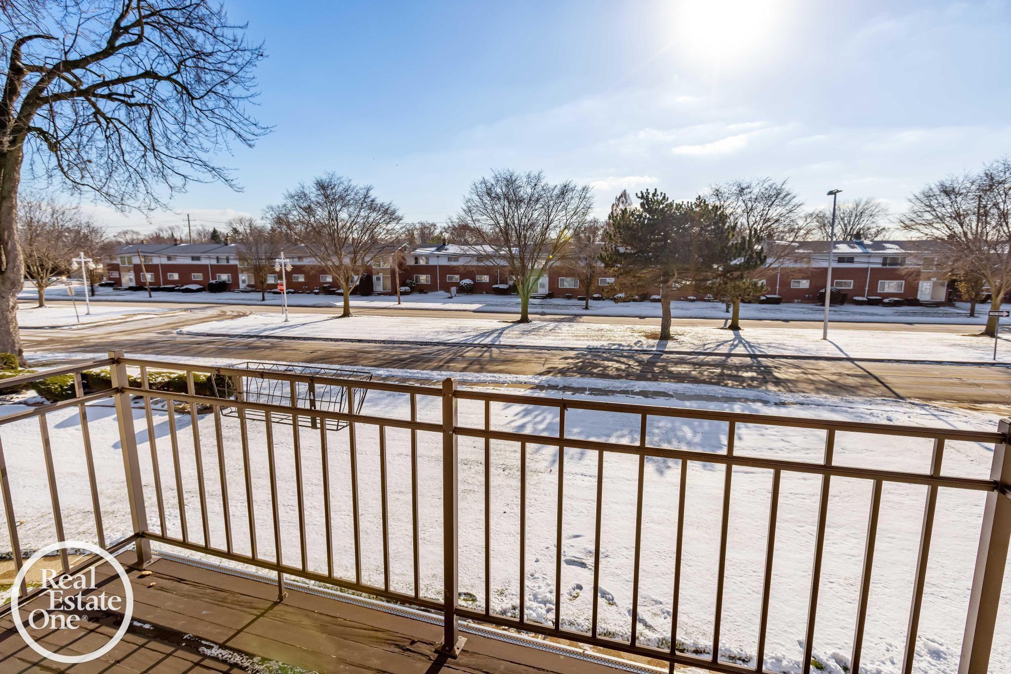  UNIT 4, Saint Clair Shores, MI, 48081