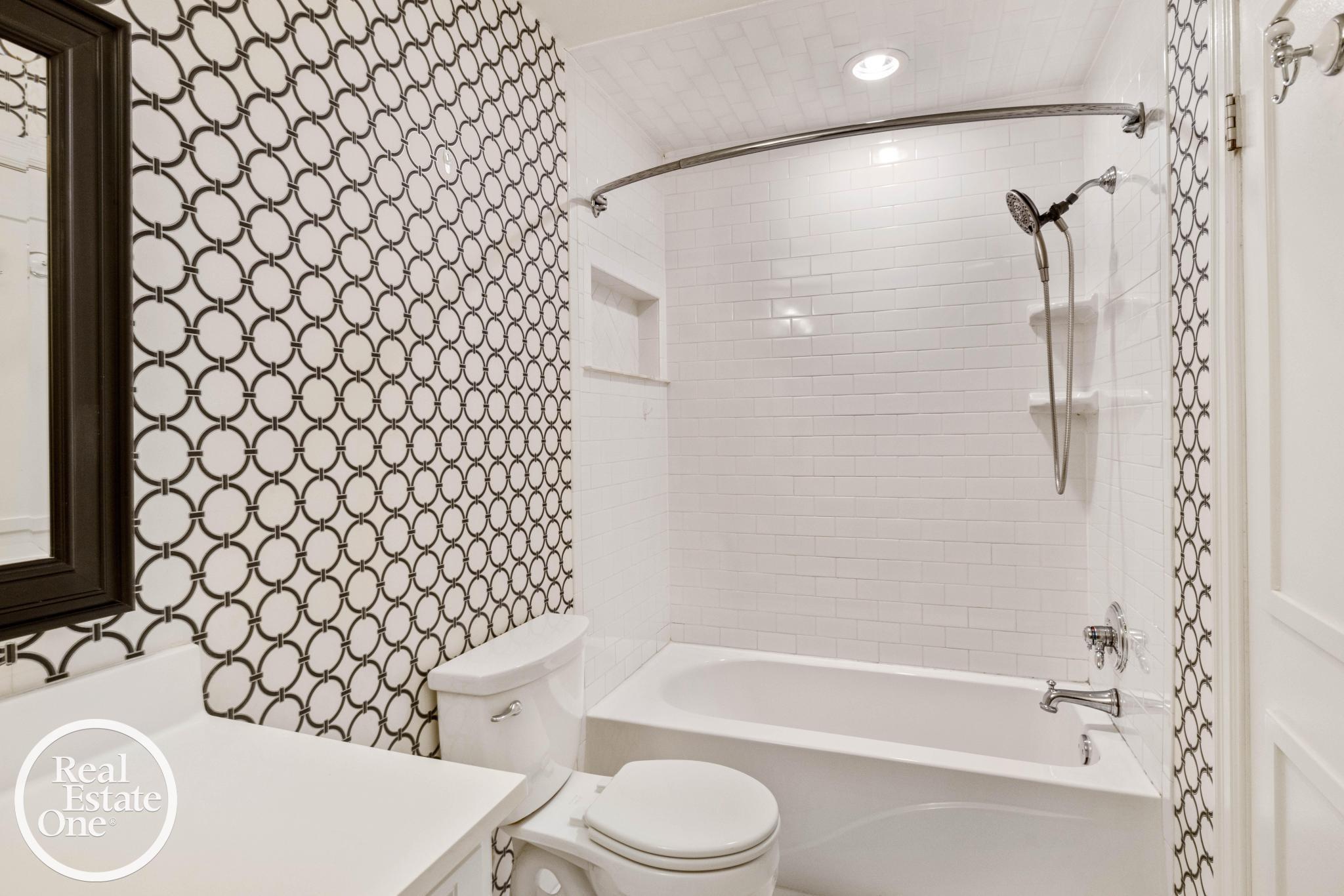  UNIT 4, Saint Clair Shores, MI, 48081