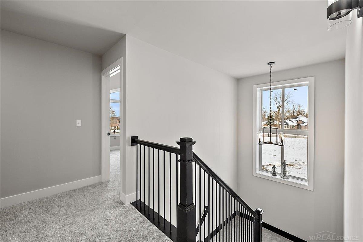17827 Biscayne Drive photo 26