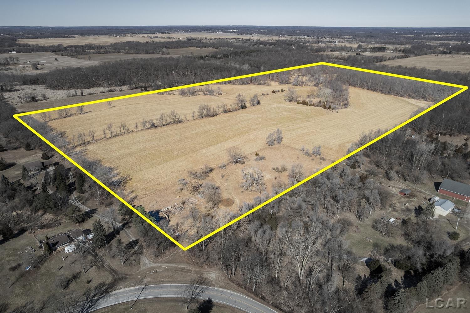 9550 Case Road, Brooklyn, MI, 49230