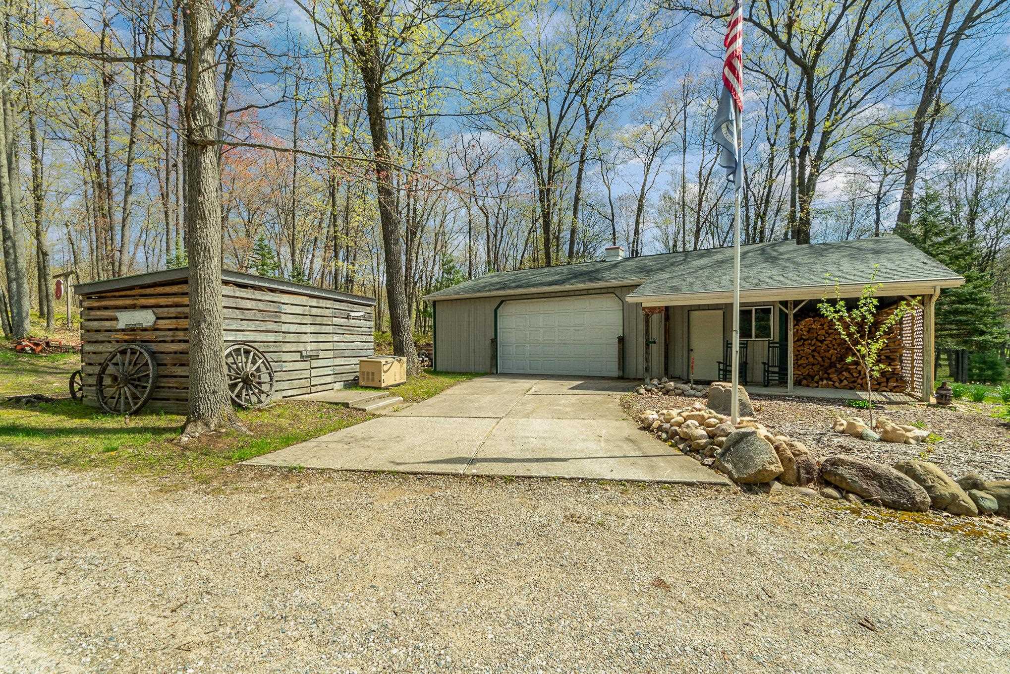 1218 Headquarters Road, Prudenville, MI, 48651