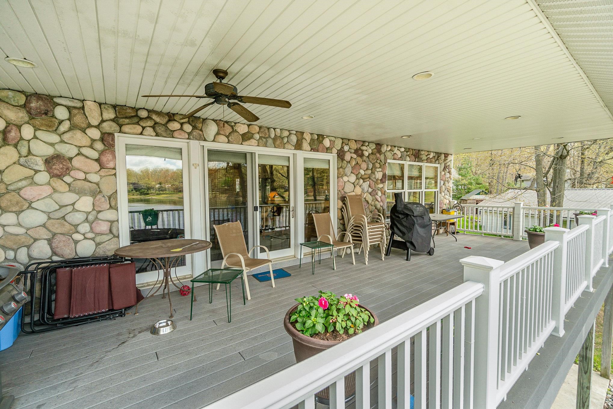 1218 Headquarters Road, Prudenville, MI, 48651