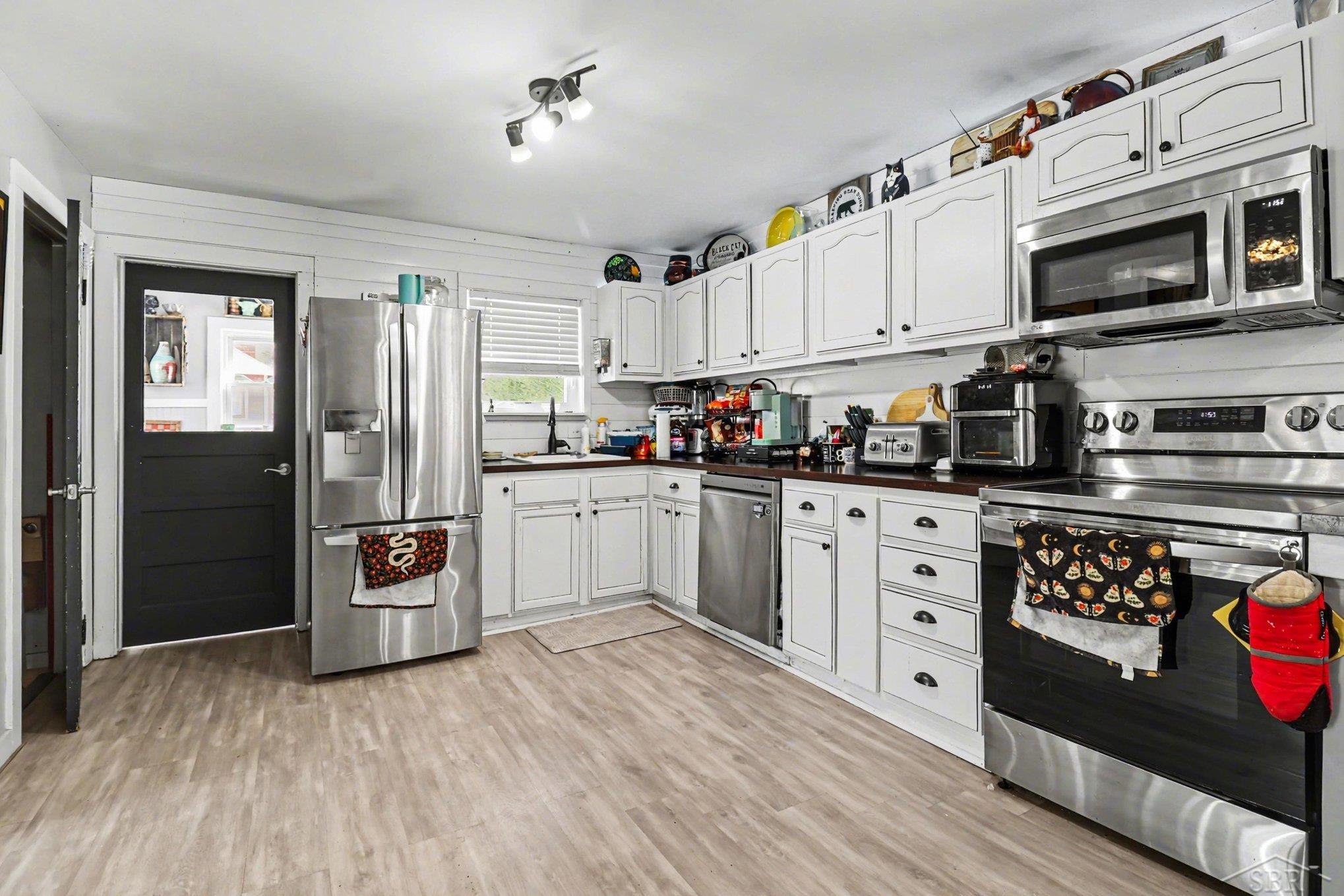 6812 W Decker Road, Ludington, MI, 49431