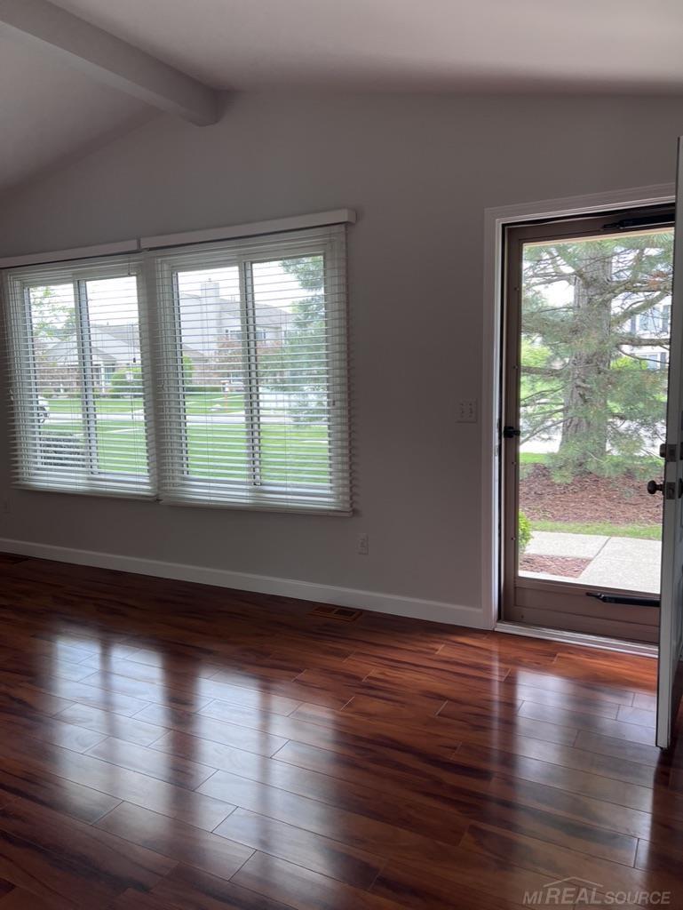 44666 Connecticut Court photo 14
