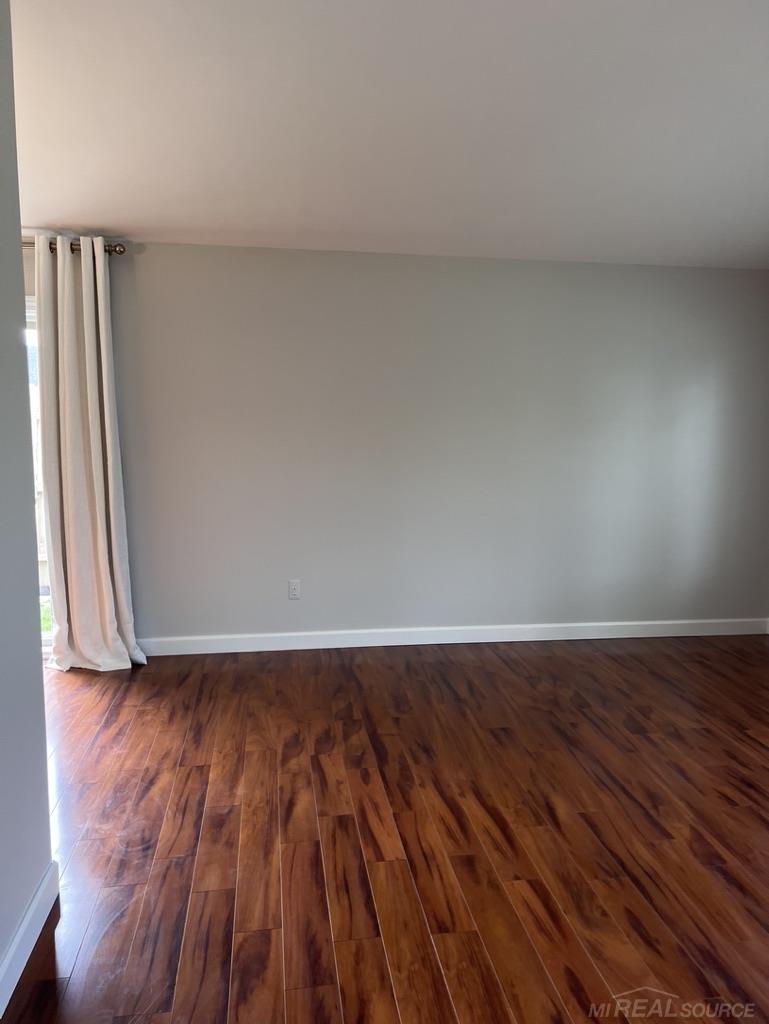 44666 Connecticut Court photo 16