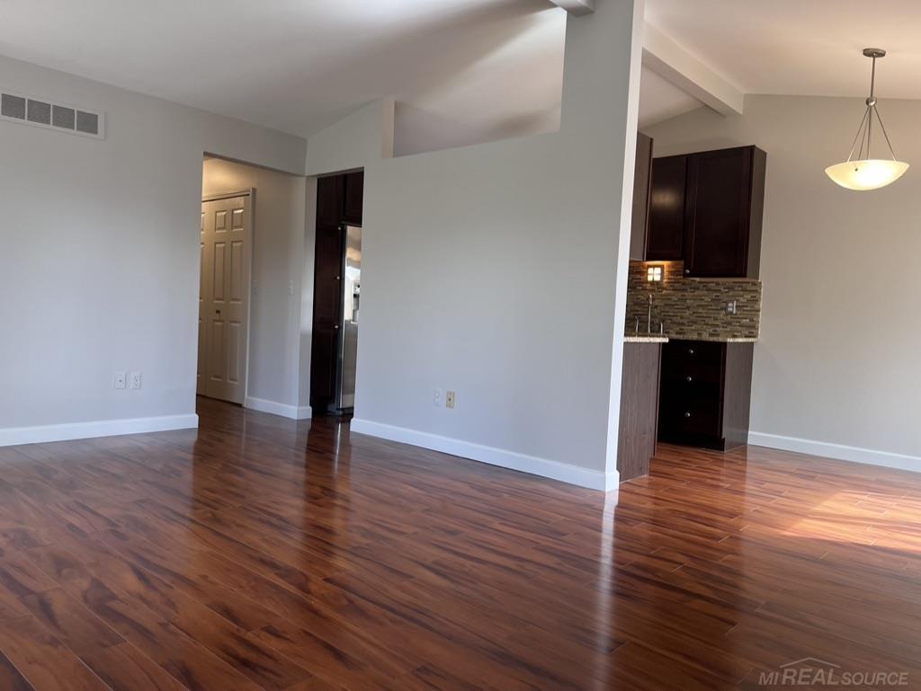 44666 Connecticut Court photo 17