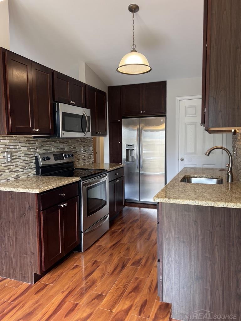 44666 Connecticut Court photo 23