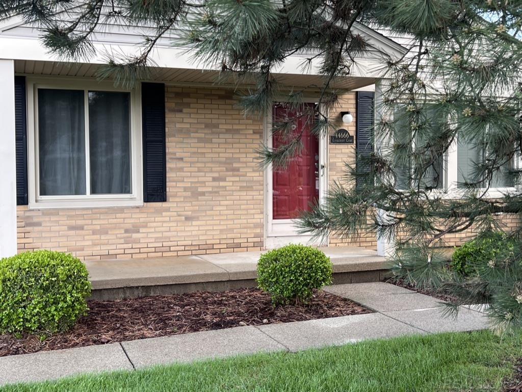44666 Connecticut Court photo 10