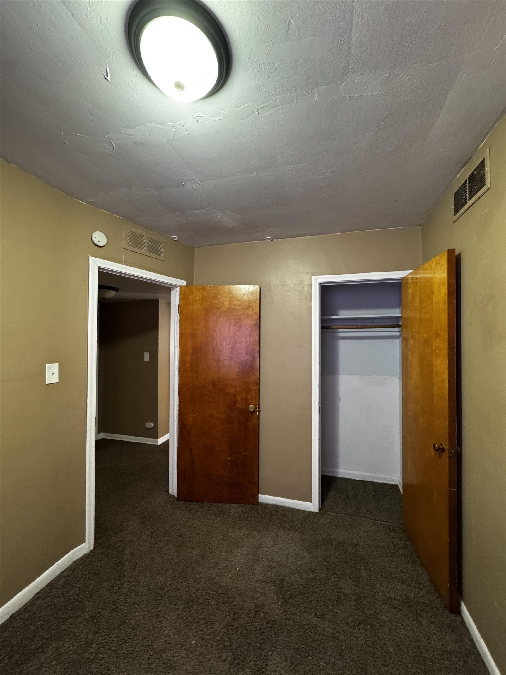 3009 Menominee Avenue photo 6