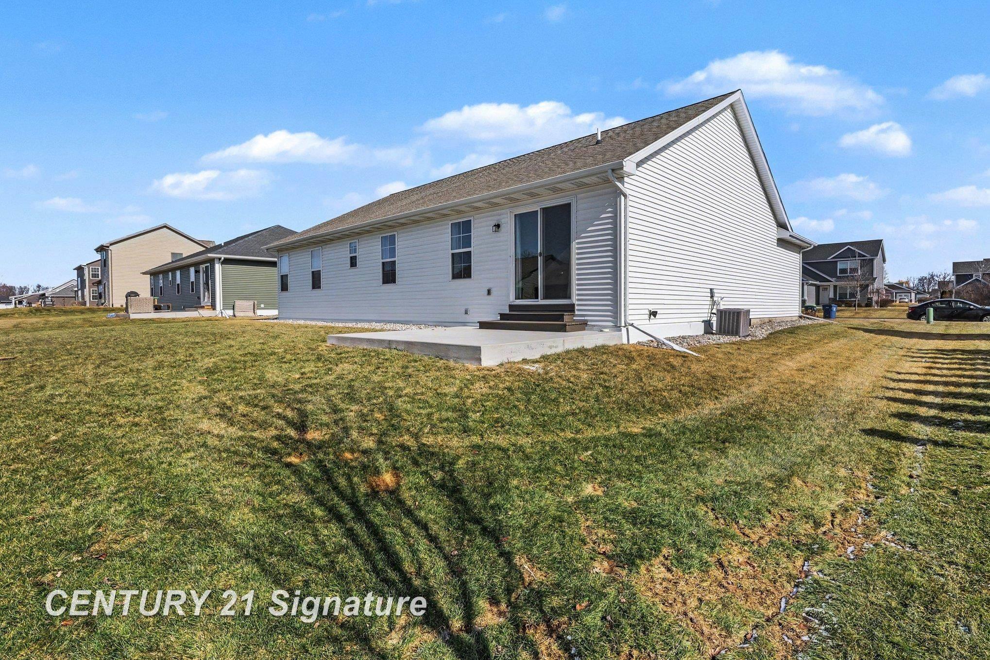 Homes for sale in Freeland, MI | 8441 Cottonwood Dr, Freeland, MI 48623 | MLS# 50200772