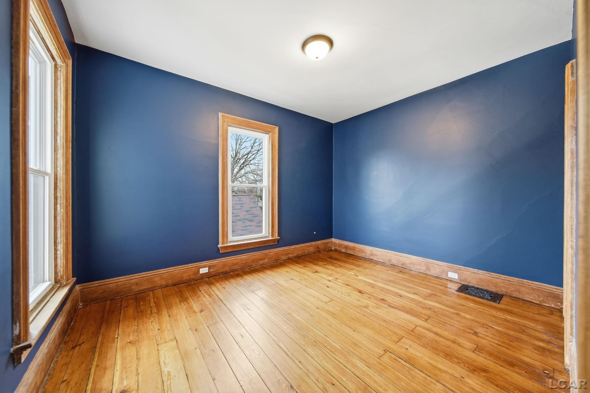 220 Comstock Street, Adrian, MI, 49221