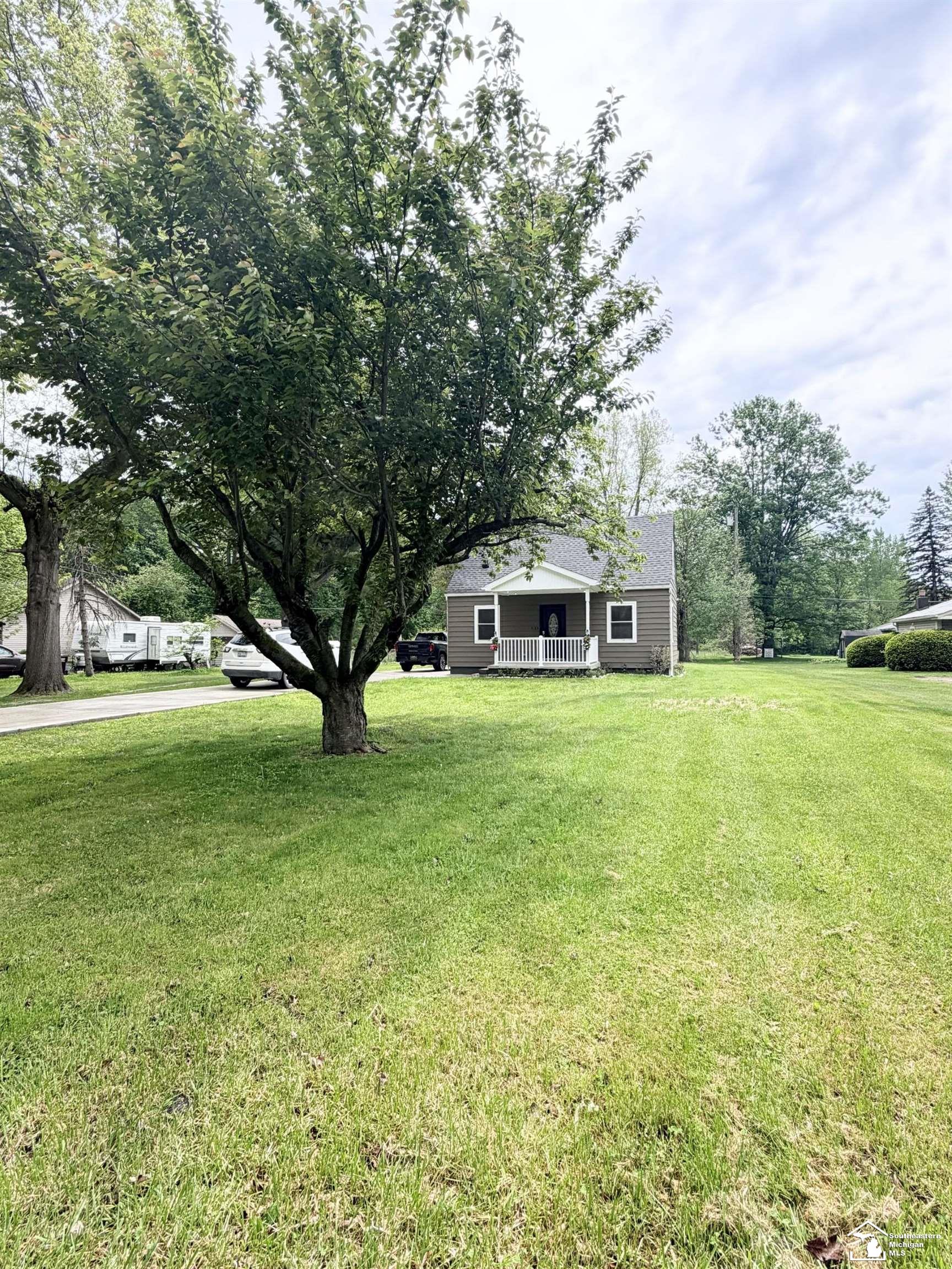 5th image of 533 Center St, Carleton, MI 48117 | MLS# 50200792