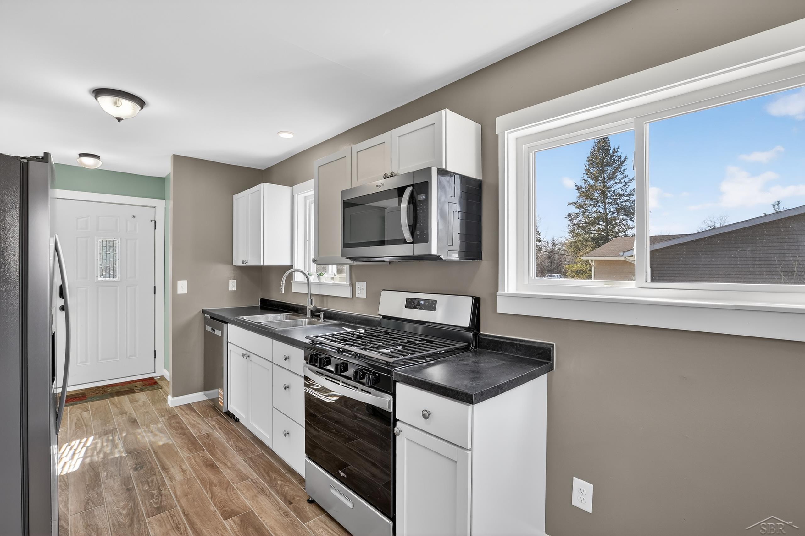 Homes for sale in Midland, MI | 4503 E Patrick Rd, Midland, MI 48642 | MLS# 50200802