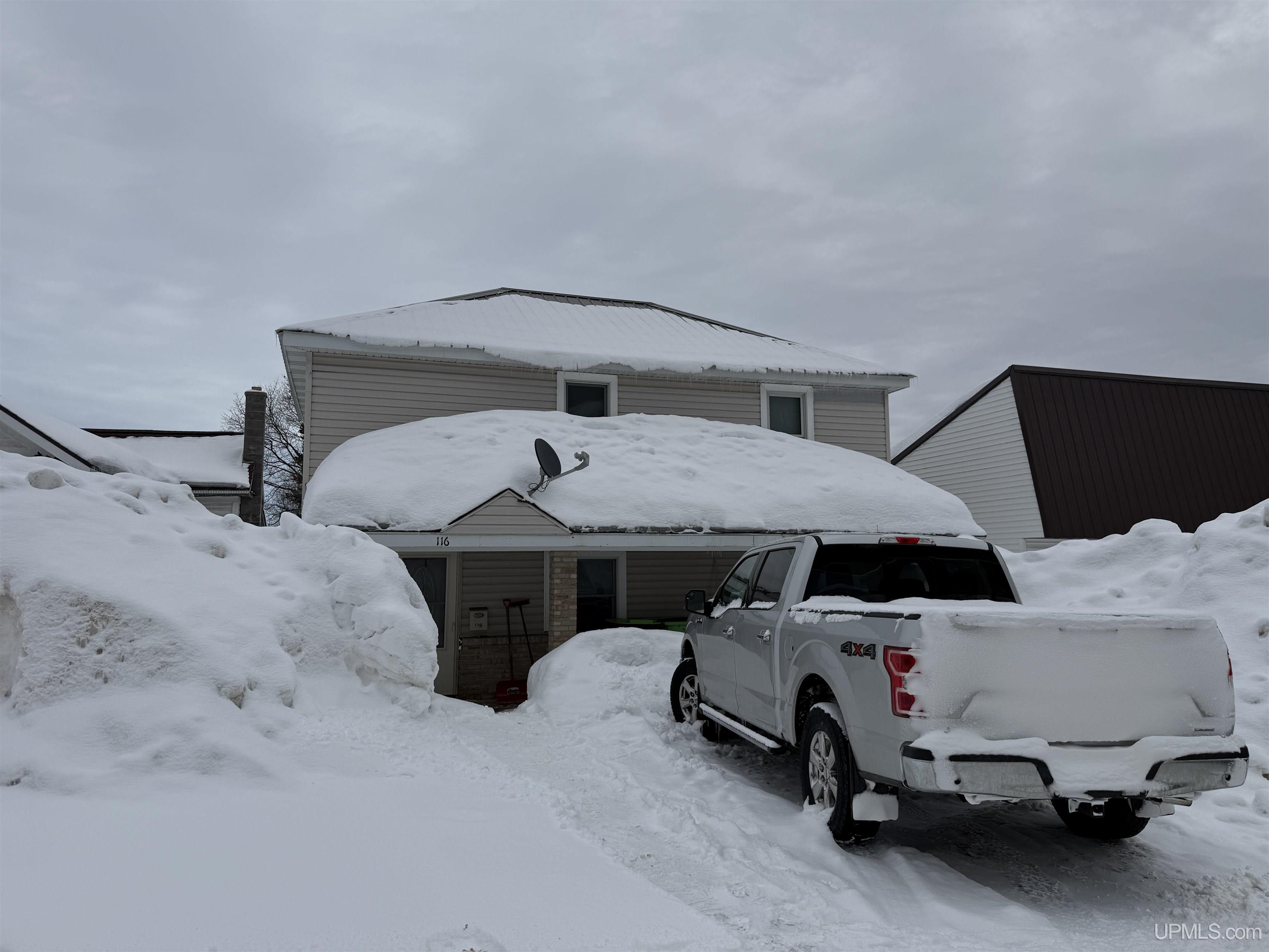 116 W Varnum Street, Munising MI 49862, 50200810