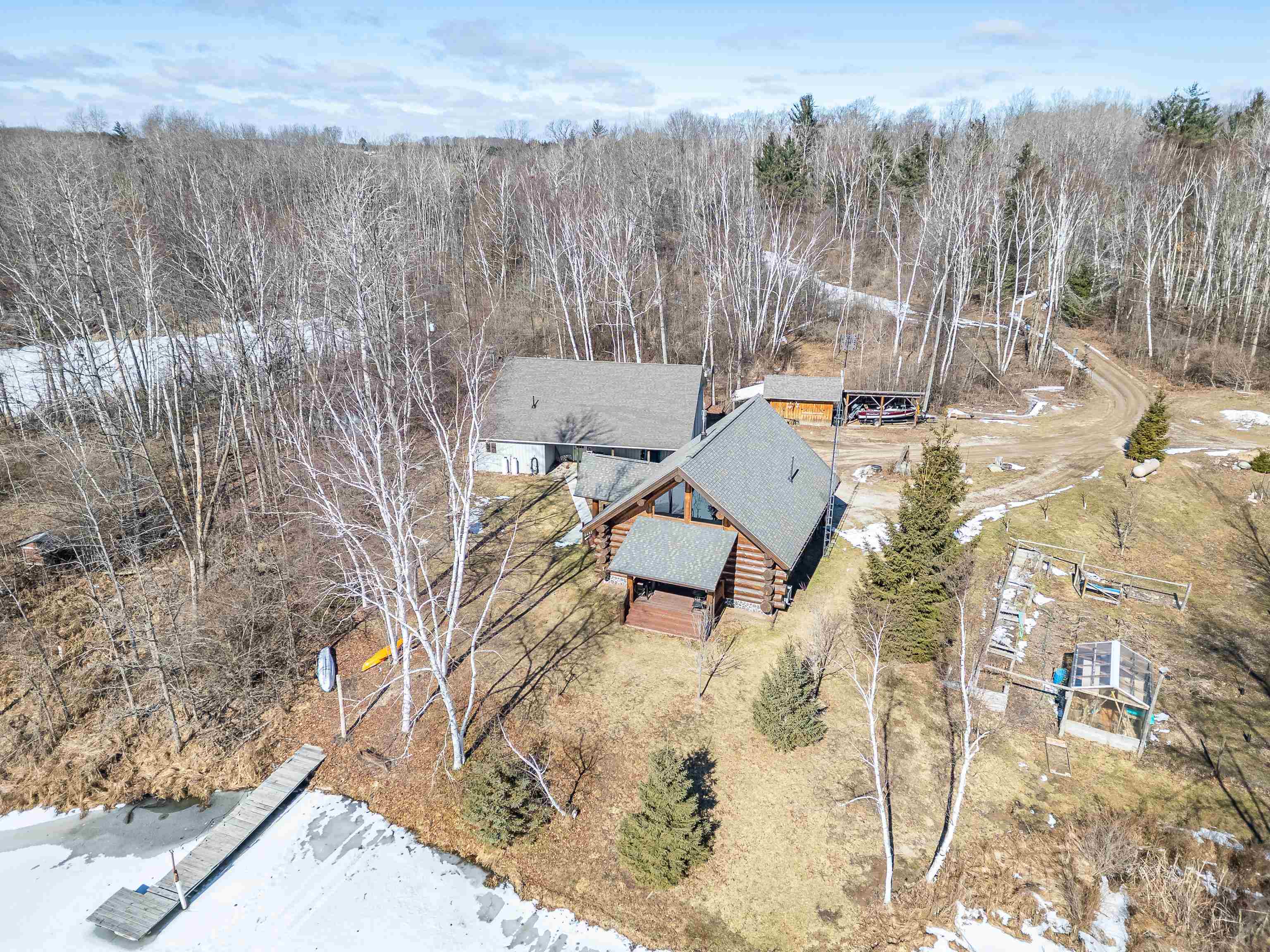 27965 North Street, Gobles, MI, 49055-9267