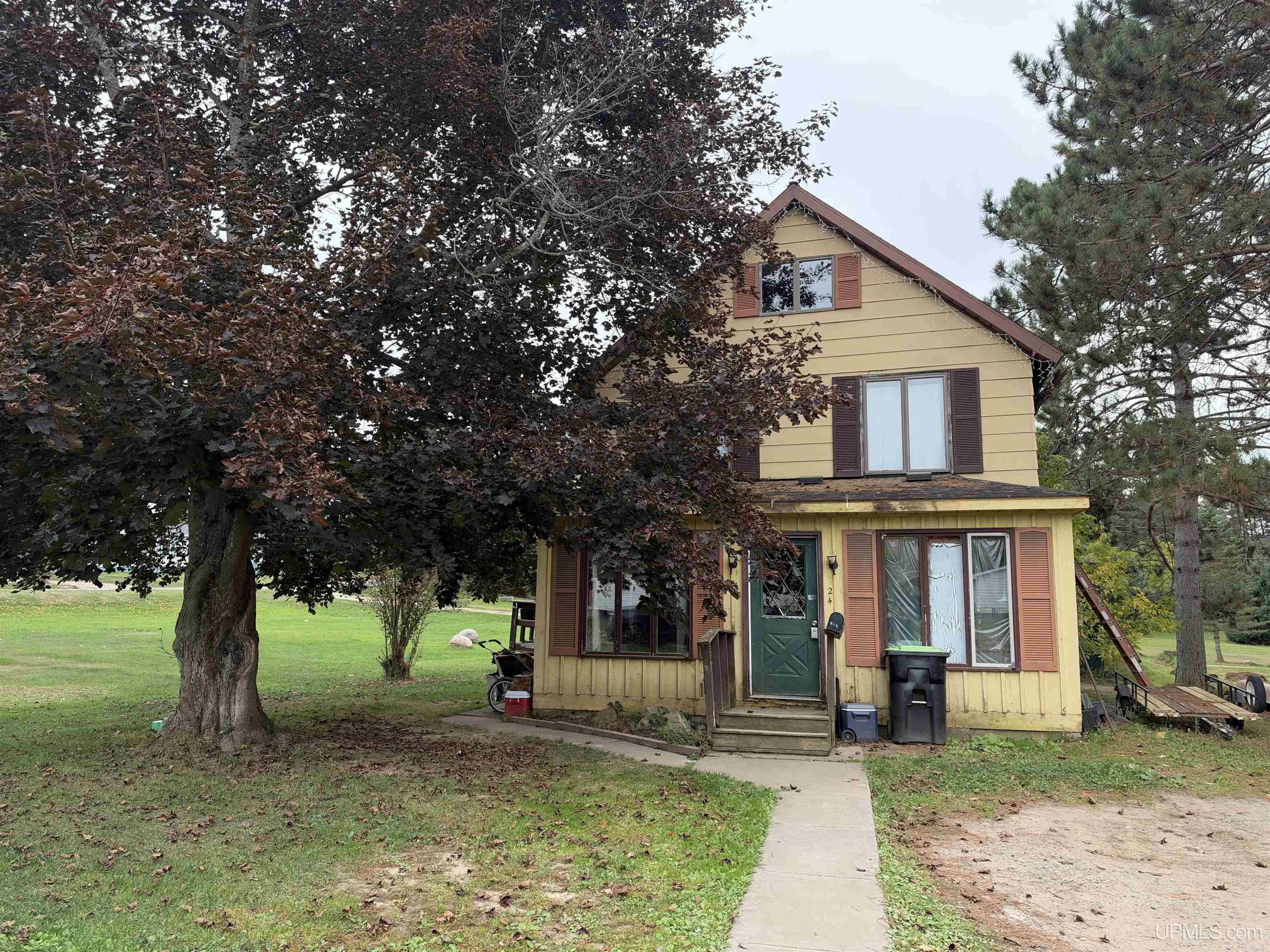 Single family home for sale at 424 Diamond St, Iron River, MI 49935 | MLS# 50200830