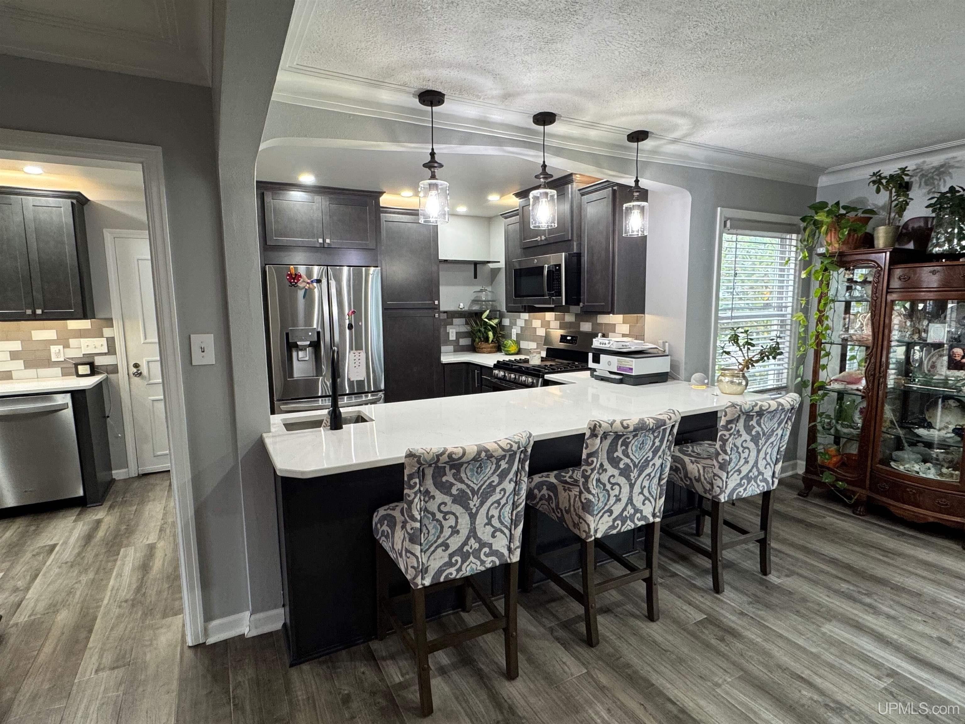 1824 S 9th Avenue, Escanaba, MI, 49829