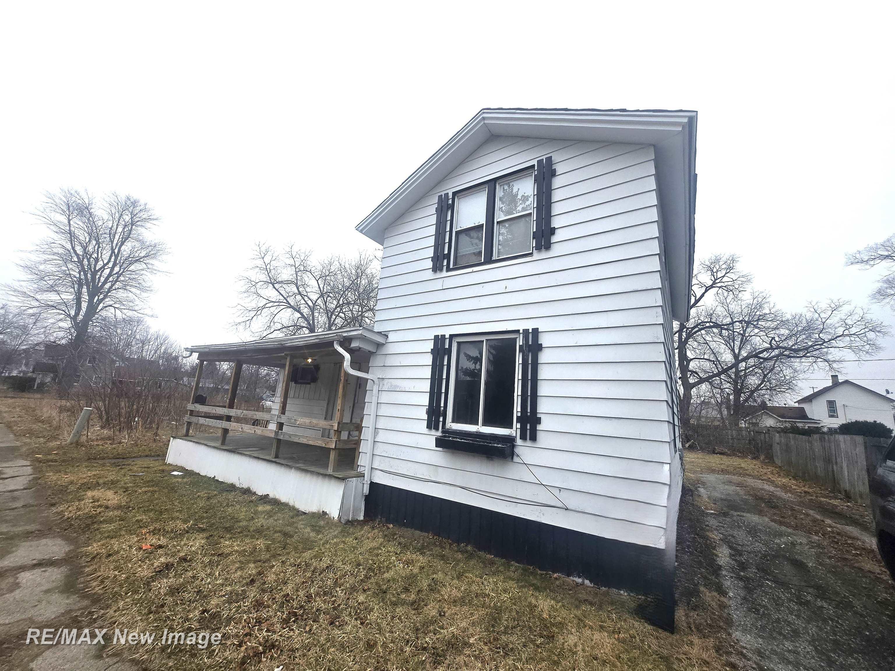 712 S Porter Street, Saginaw, MI, 48602