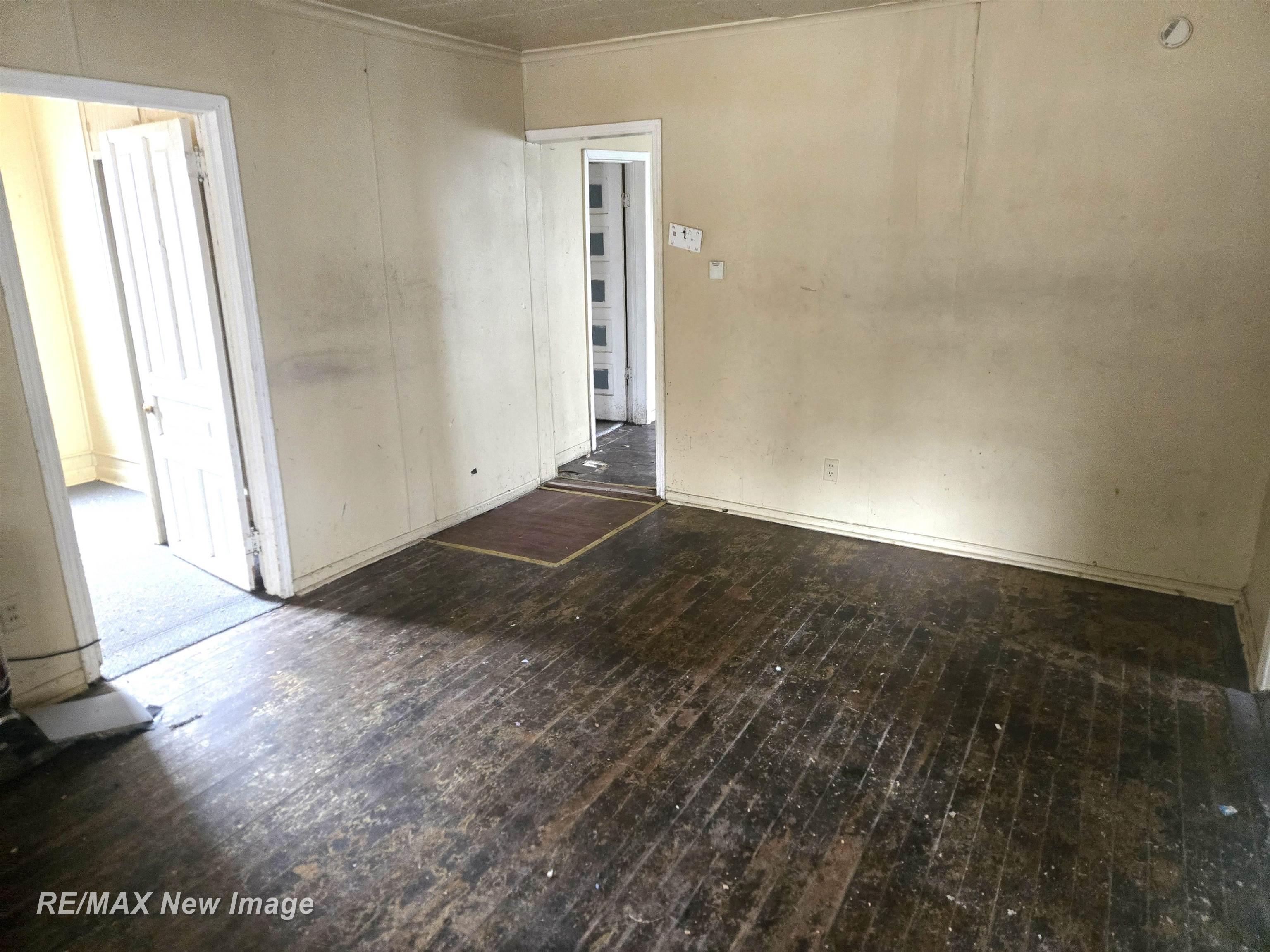 712 S Porter Street, Saginaw, MI, 48602