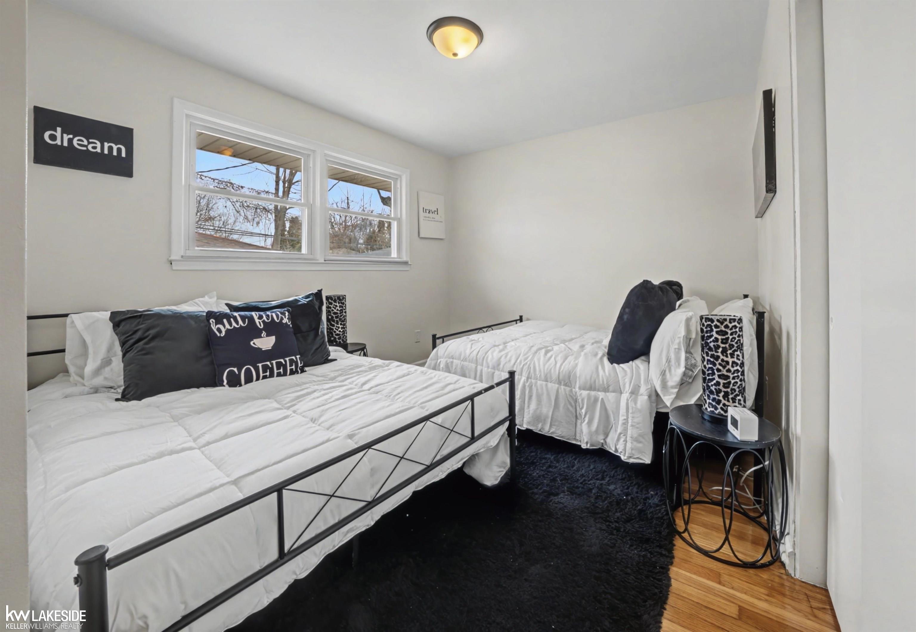 19637 Country Club Drive, Harper Woods, MI, 48225