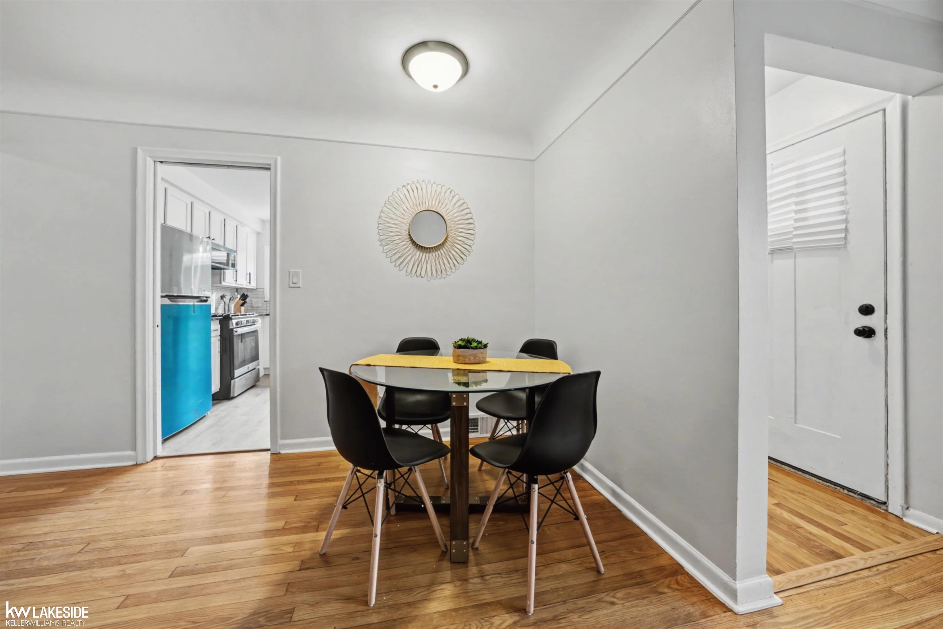 19637 Country Club Drive, Harper Woods, MI, 48225