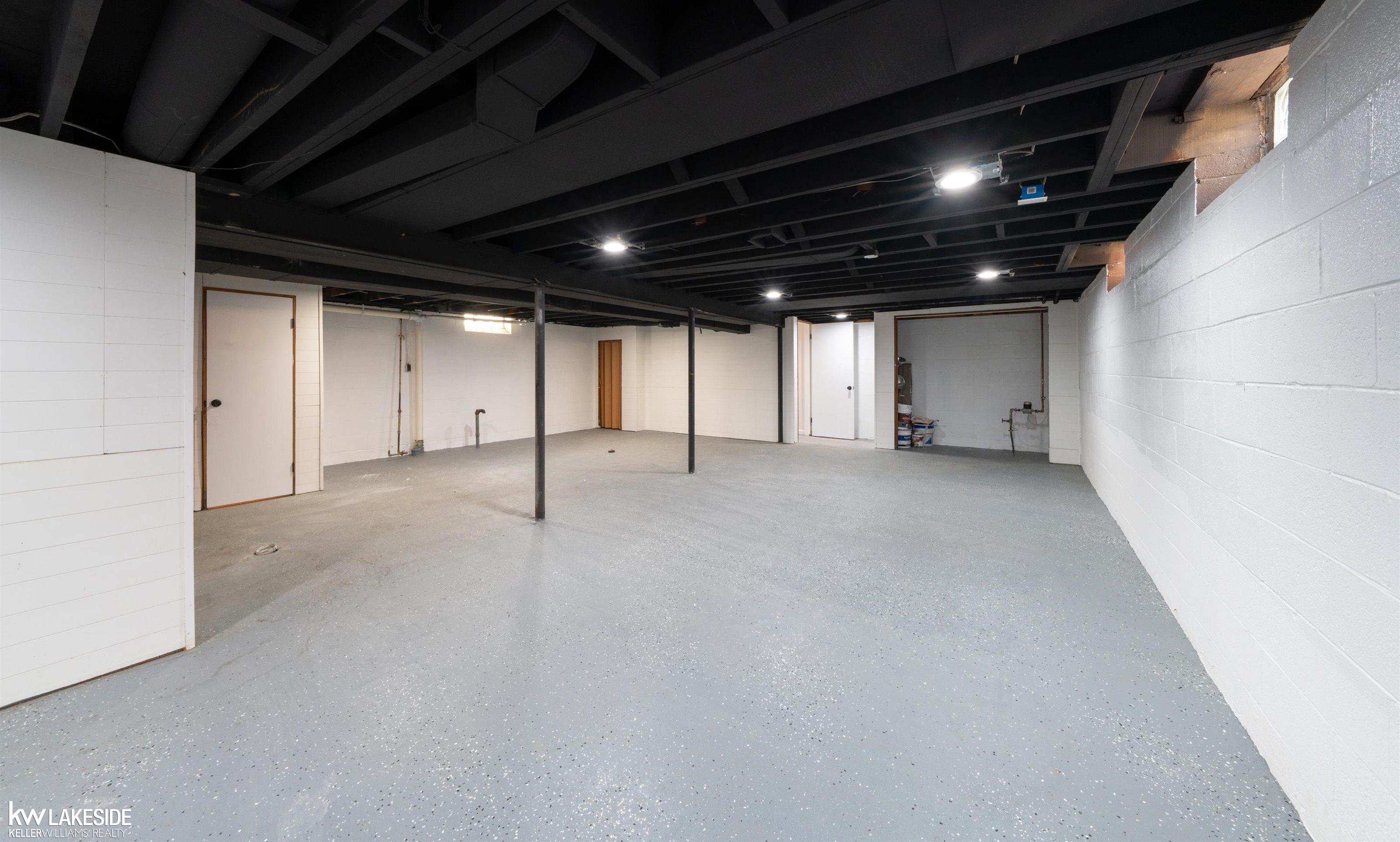 19637 Country Club Drive, Harper Woods, MI, 48225