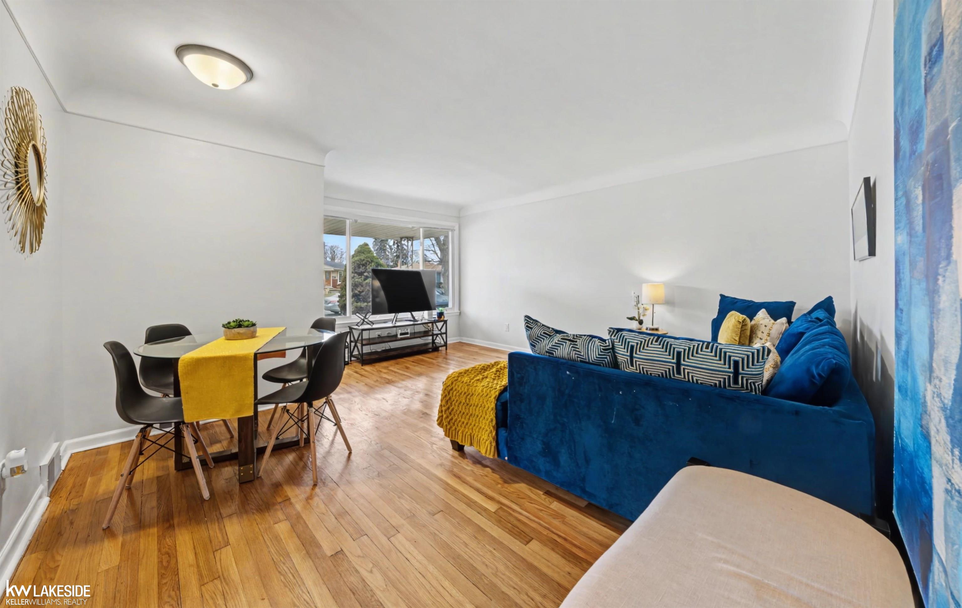 19637 Country Club Drive, Harper Woods, MI, 48225