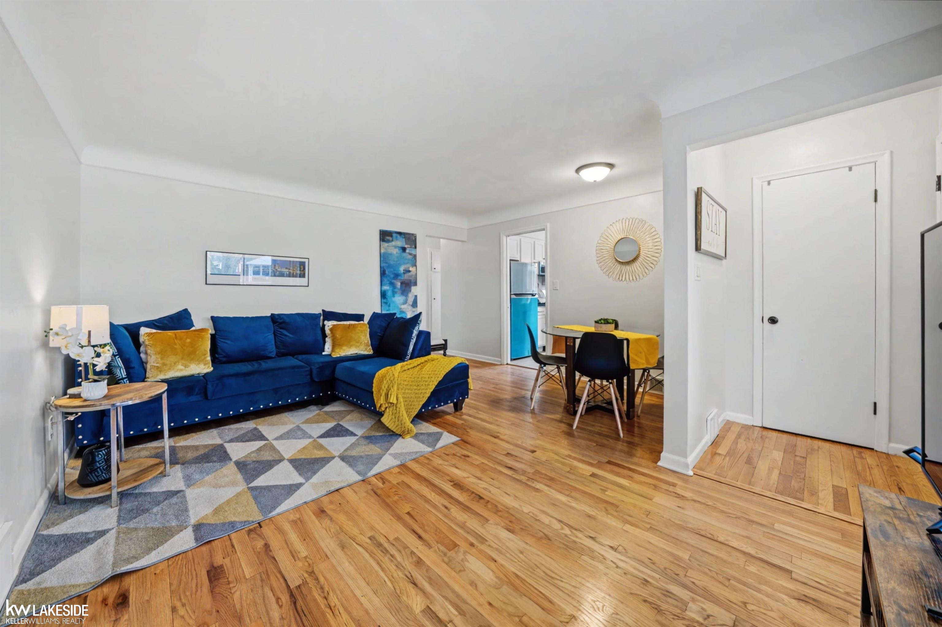 19637 Country Club Drive, Harper Woods, MI, 48225