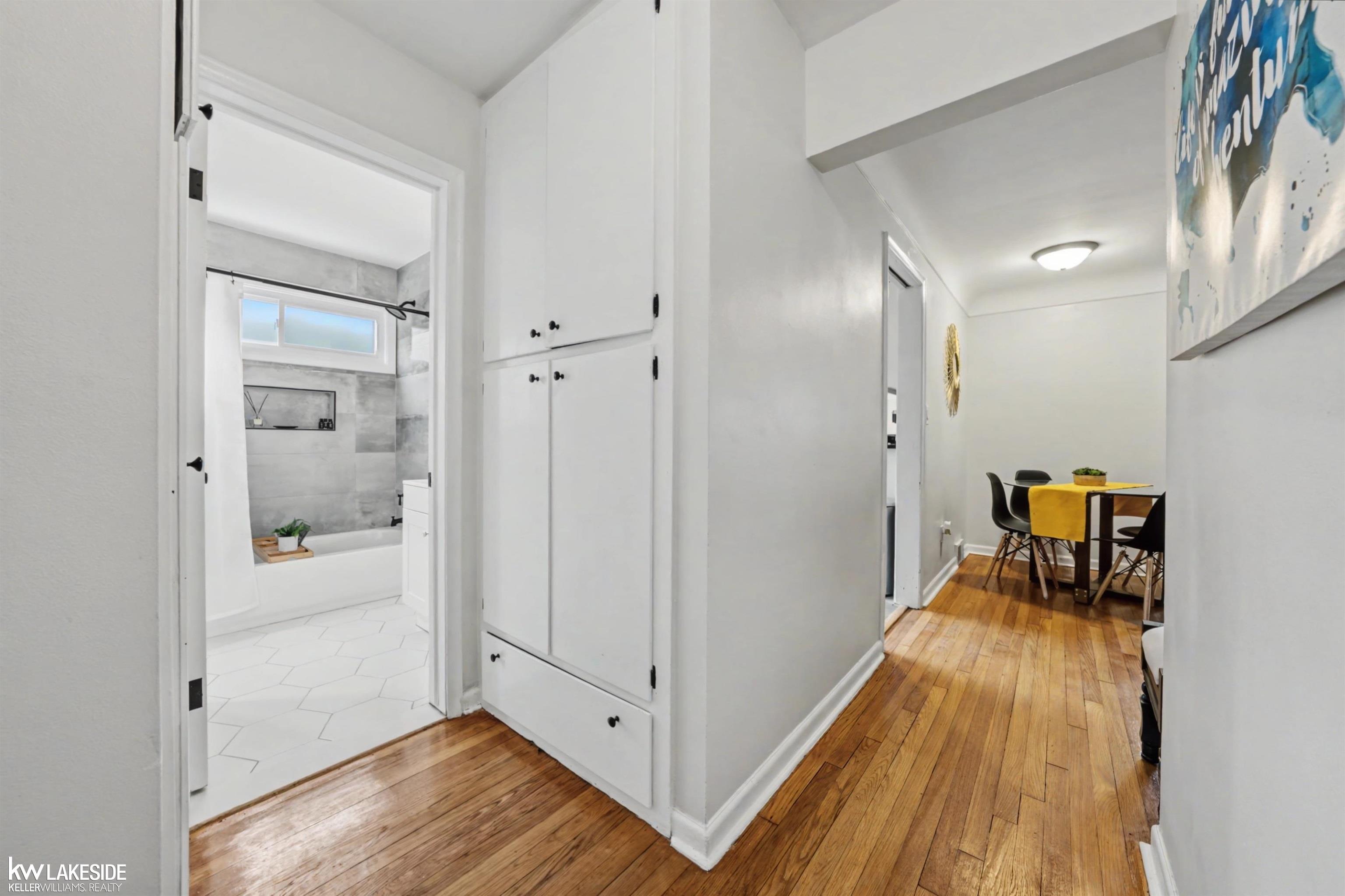 19637 Country Club Drive, Harper Woods, MI, 48225