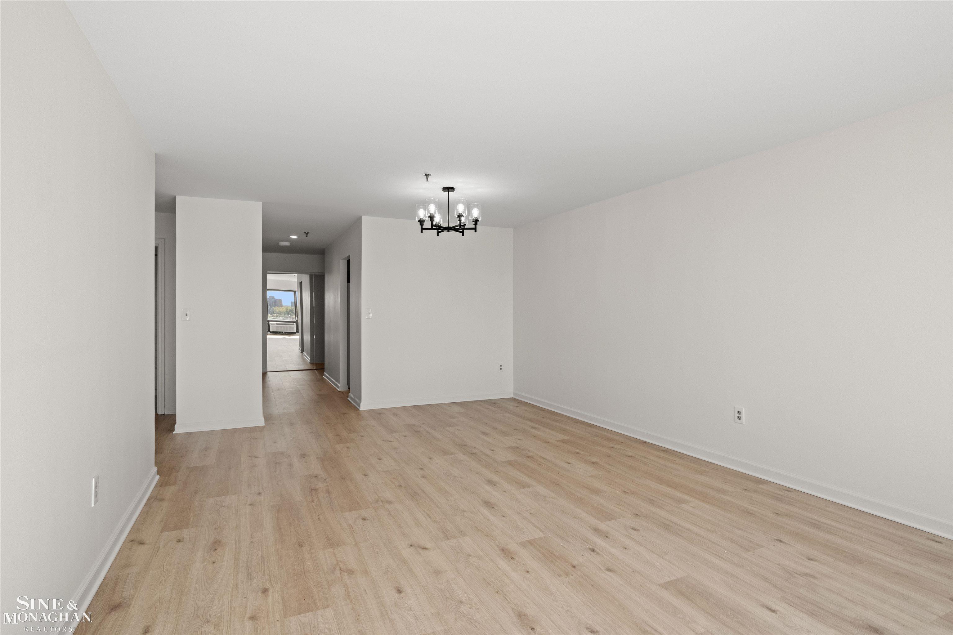 1001 W Jefferson #11e Avenue photo 8