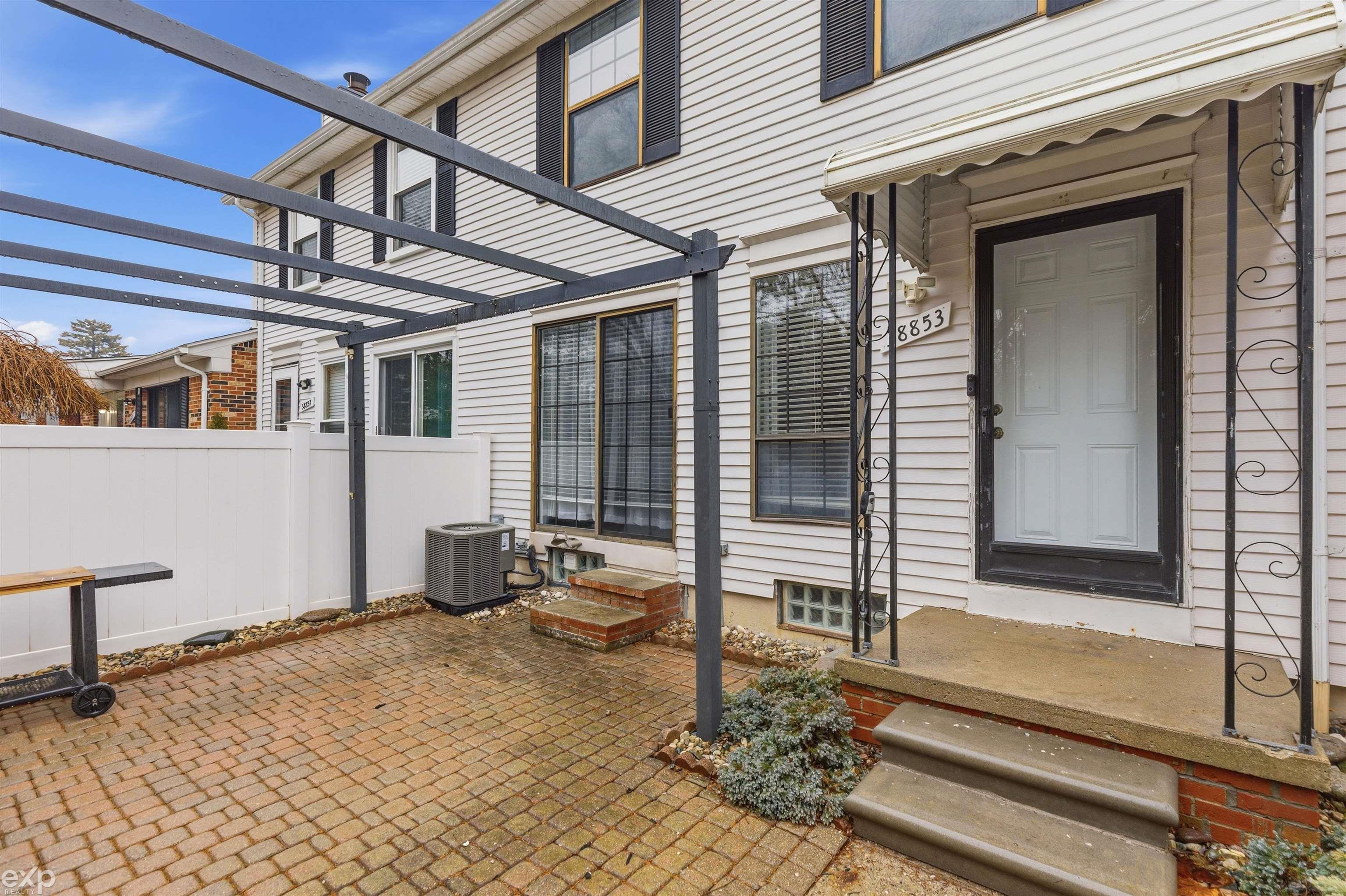 38853 Golfview W. Drive, Clinton Township, MI, 48038