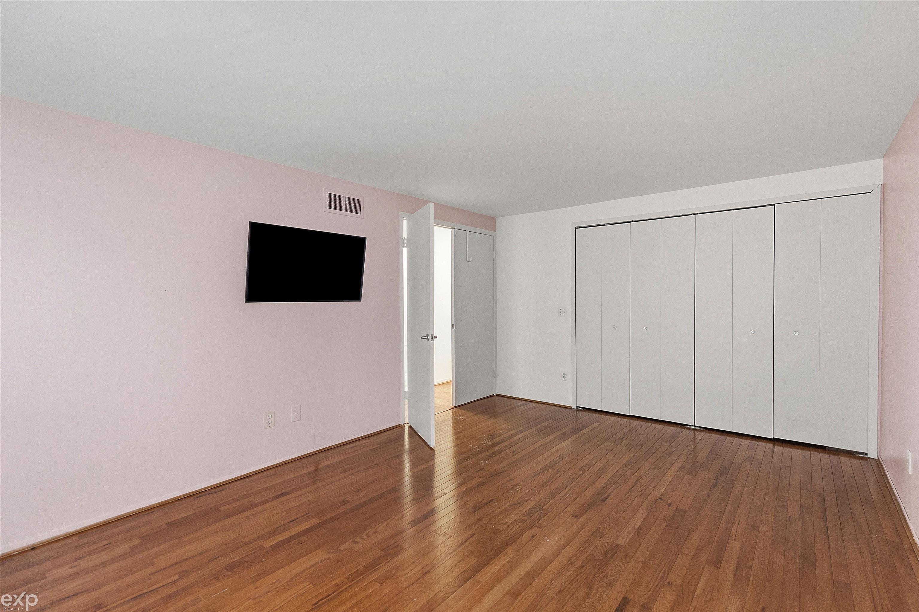 38853 Golfview W. Drive, Clinton Township, MI, 48038