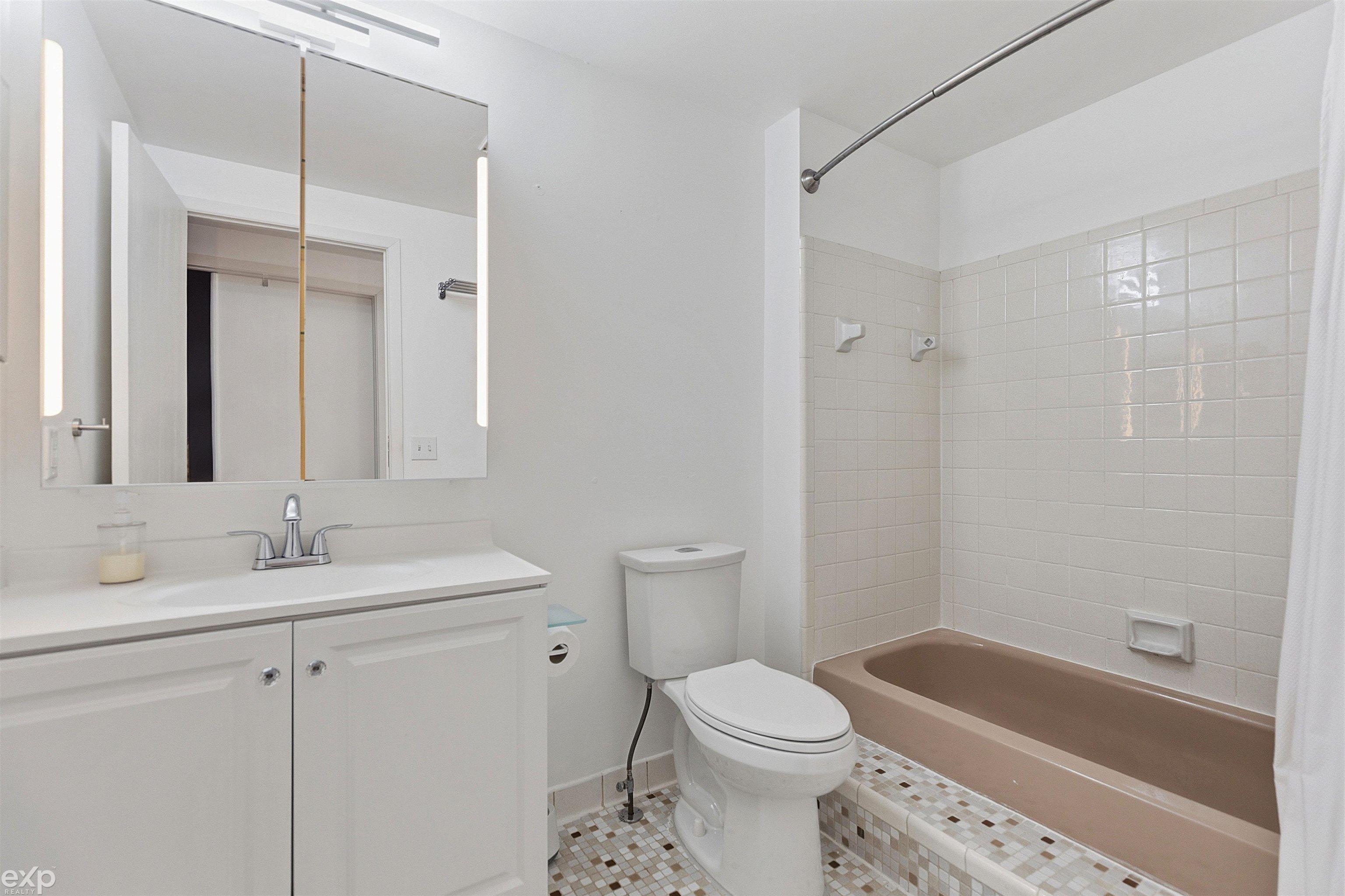 38853 Golfview W. Drive, Clinton Township, MI, 48038