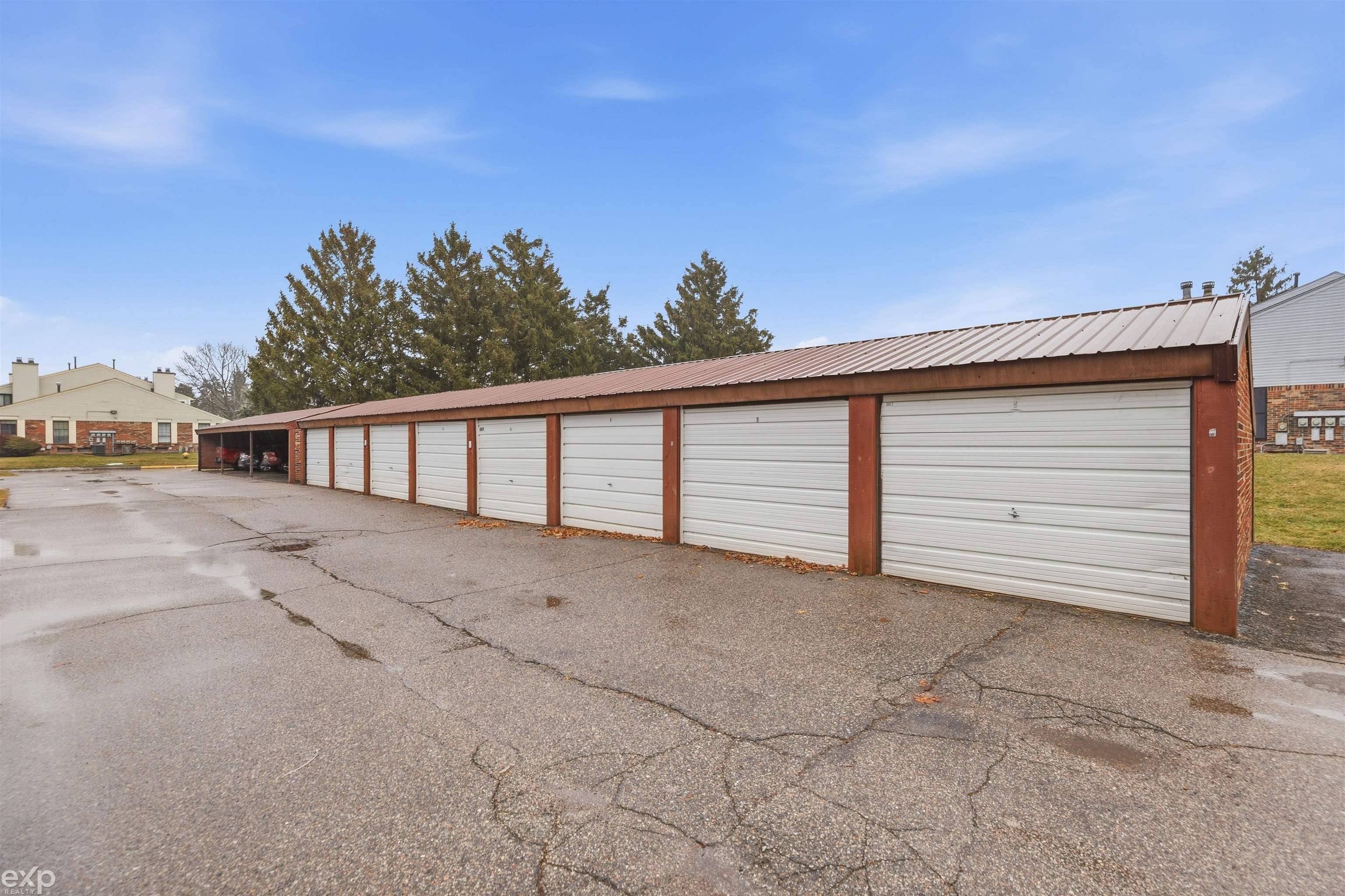 38853 Golfview W. Drive, Clinton Township, MI, 48038