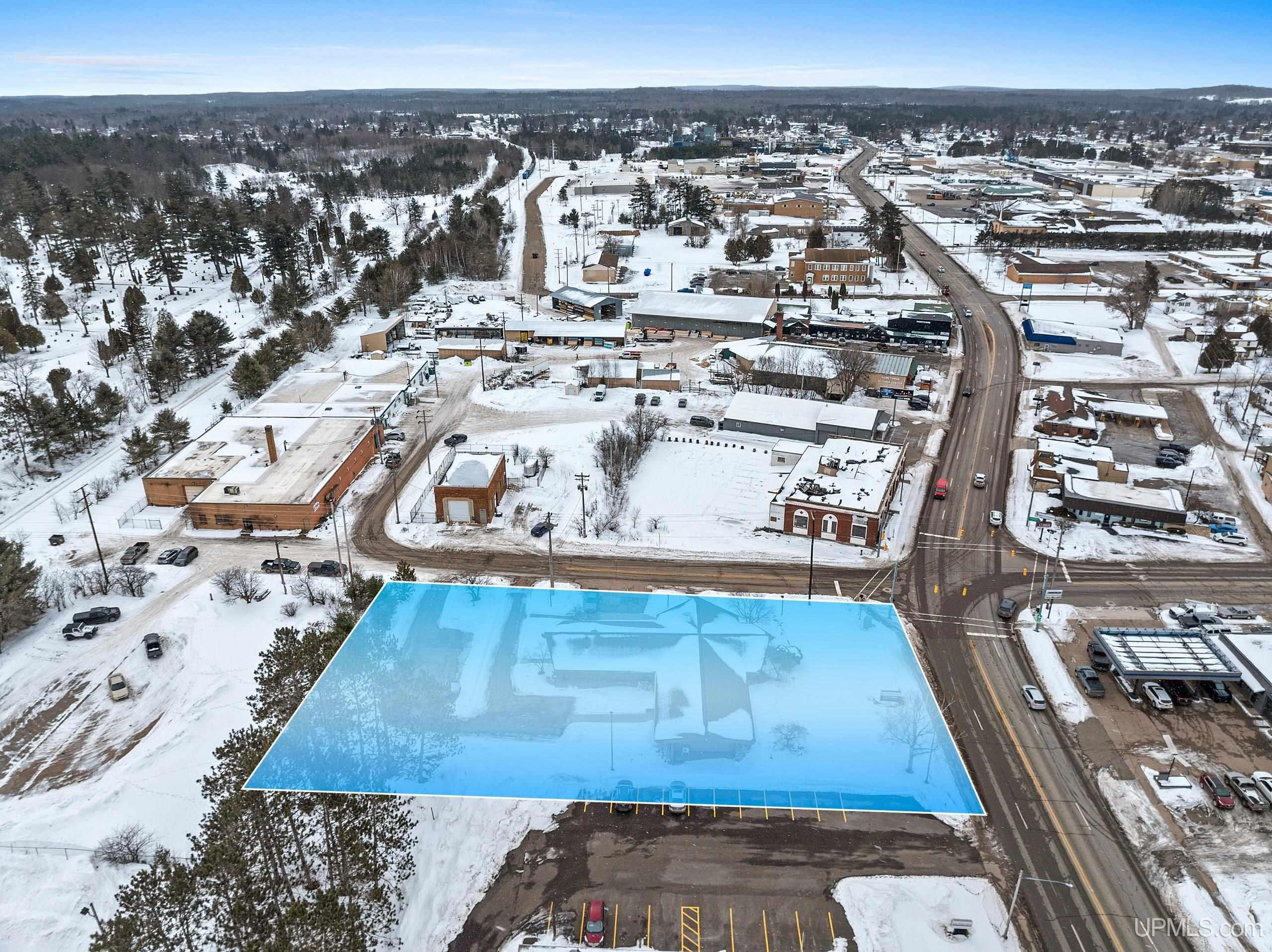 126 Woodward Avenue, Iron Mountain, MI, 49801