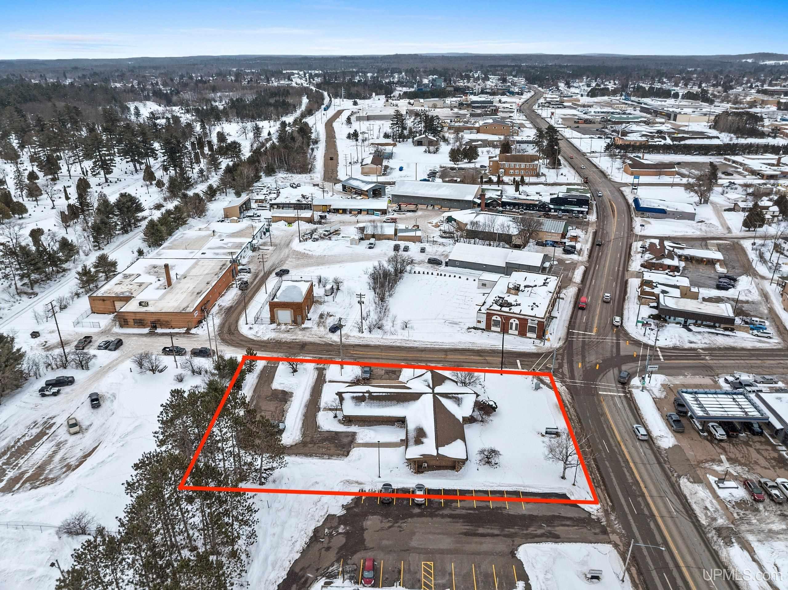 126 Woodward Avenue, Iron Mountain, MI, 49801