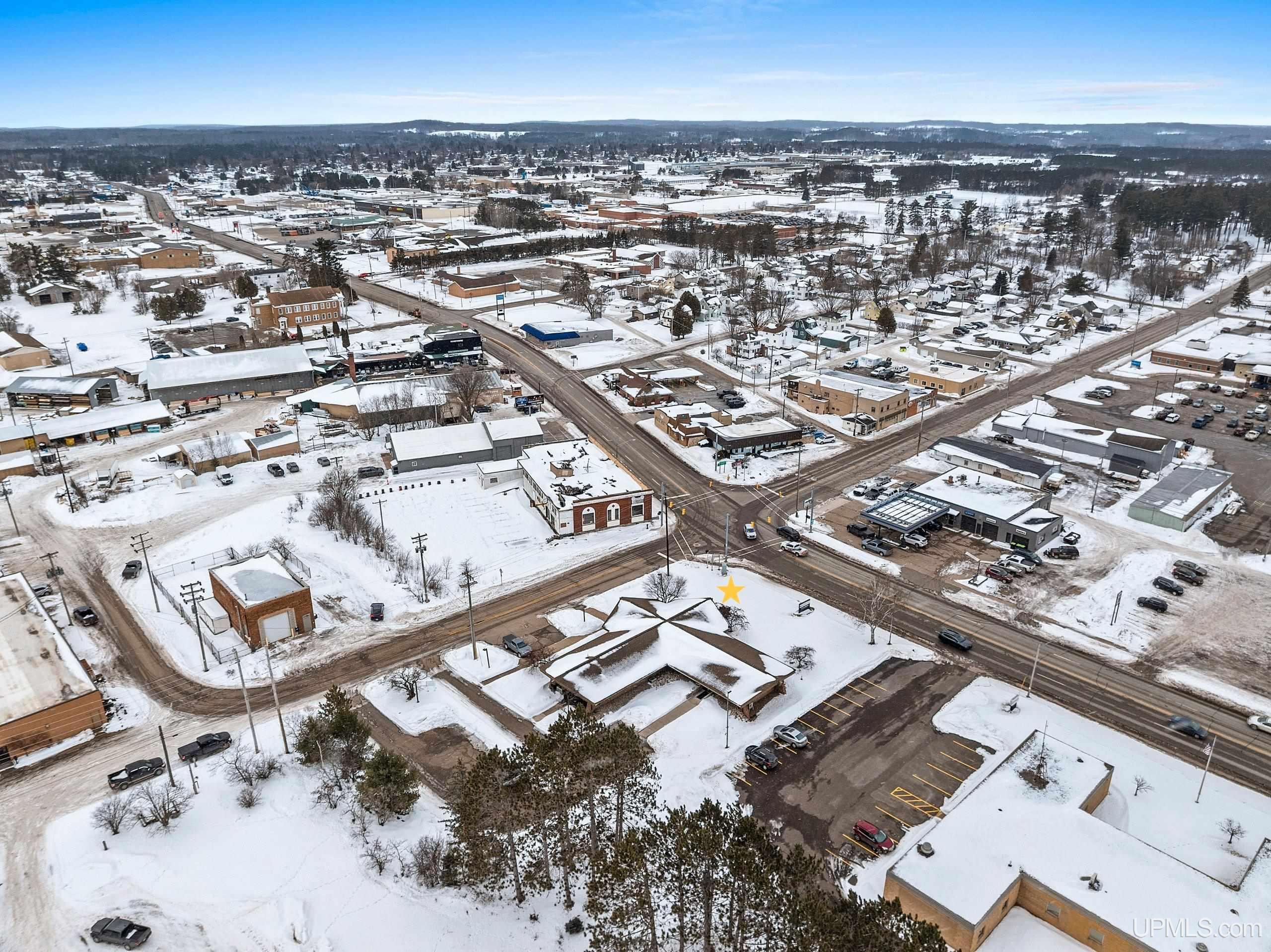 126 Woodward Avenue, Iron Mountain, MI, 49801