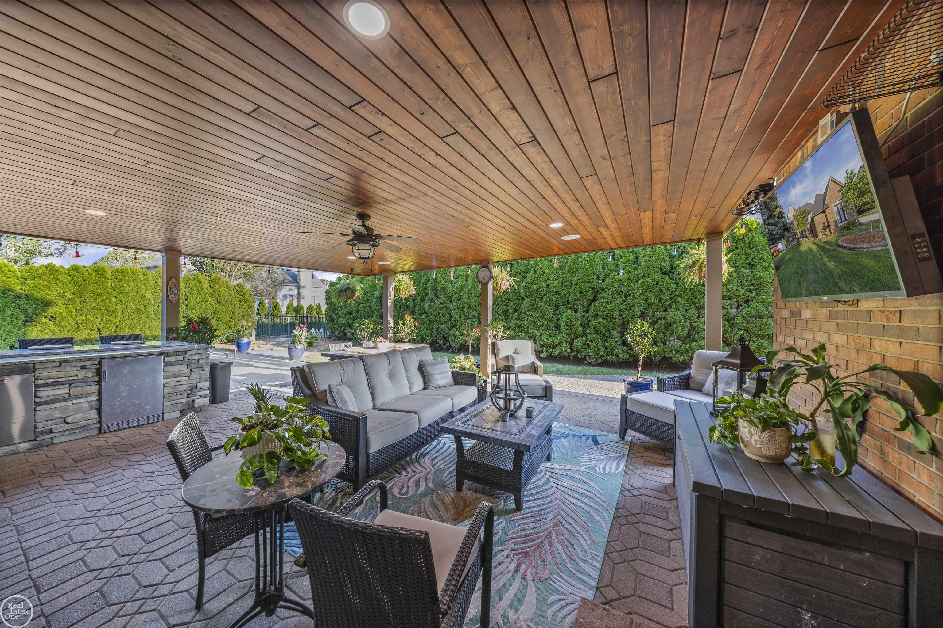 52522 Charing Way, Shelby Twp, MI, 48315