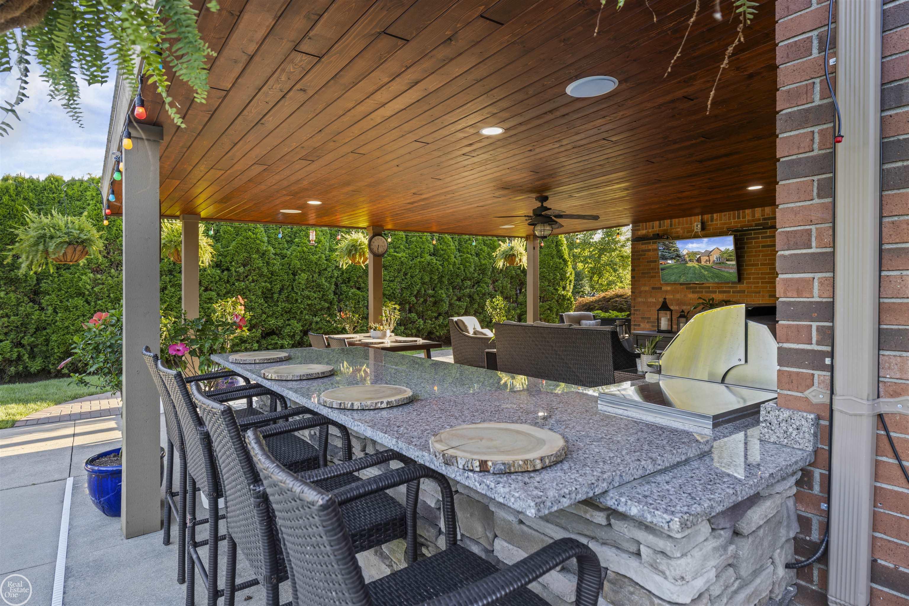 52522 Charing Way, Shelby Twp, MI, 48315