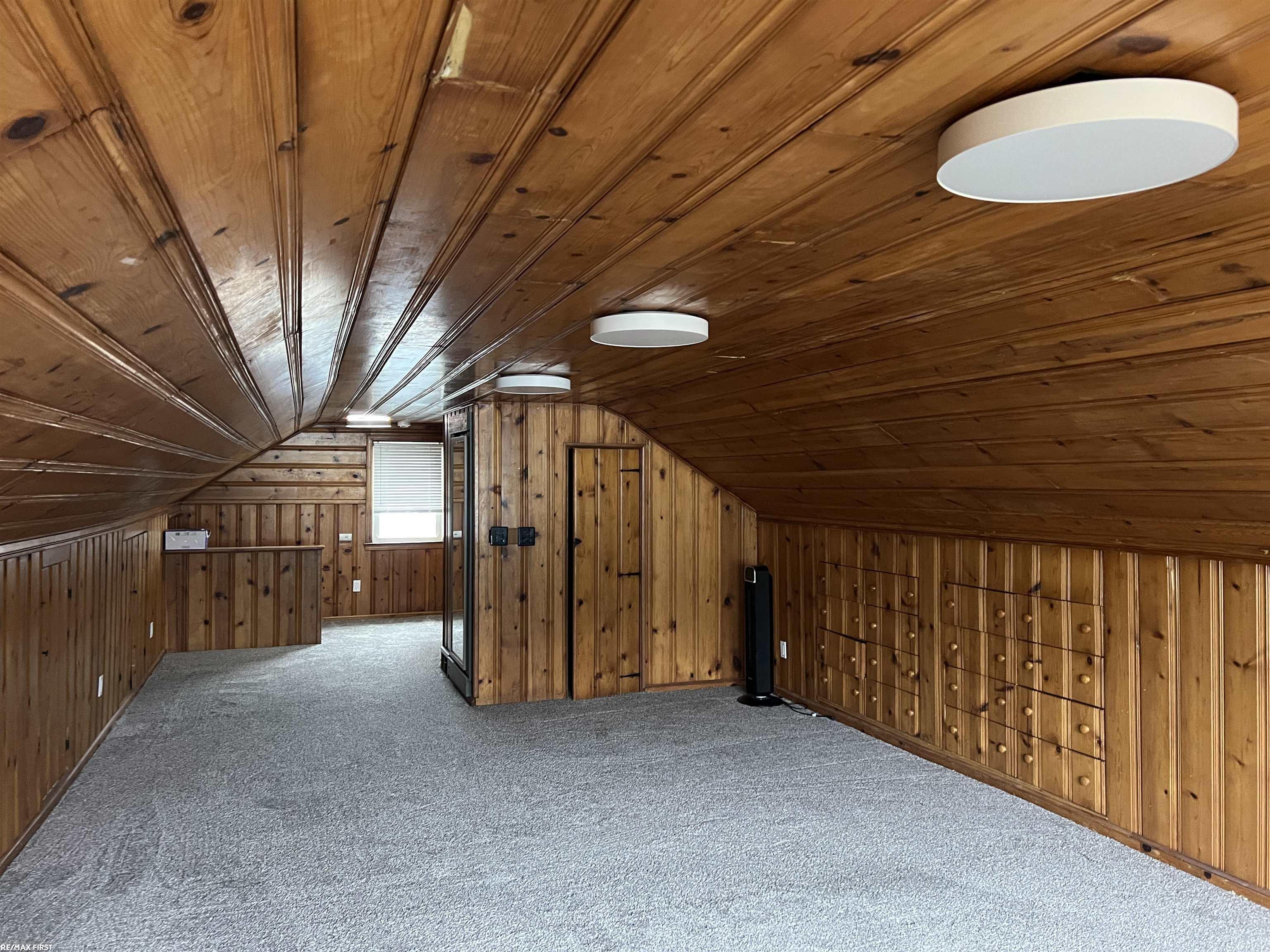 26 Hollywood Court, Mount Clemens, MI, 48043