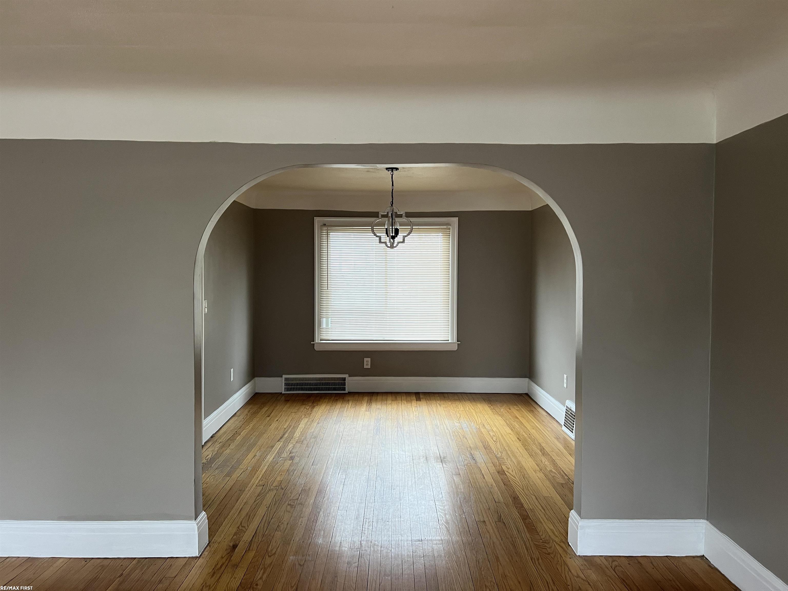 26 Hollywood Court, Mount Clemens, MI, 48043