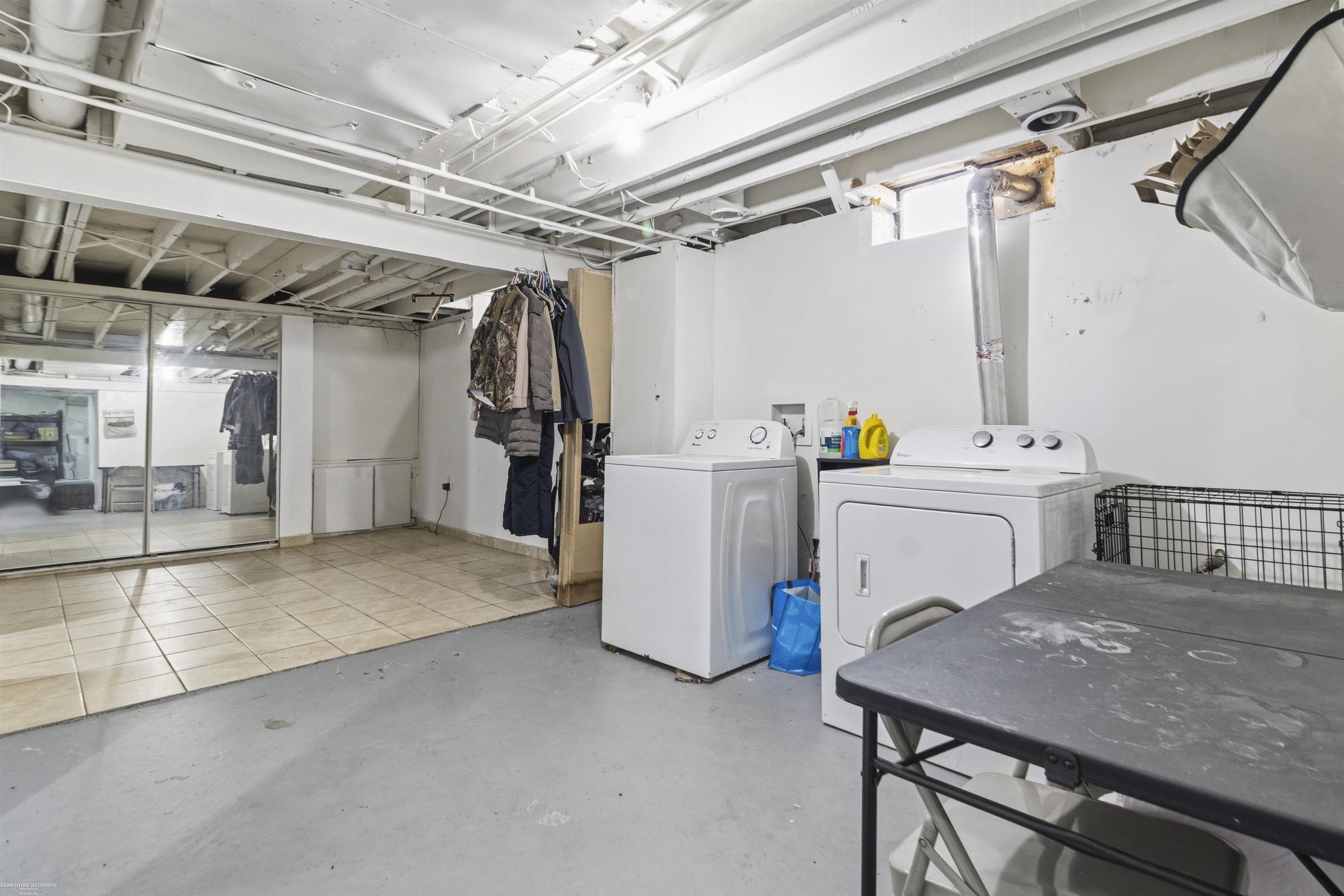 38270 Steede Dr Street, Sterling Heights, MI, 48310