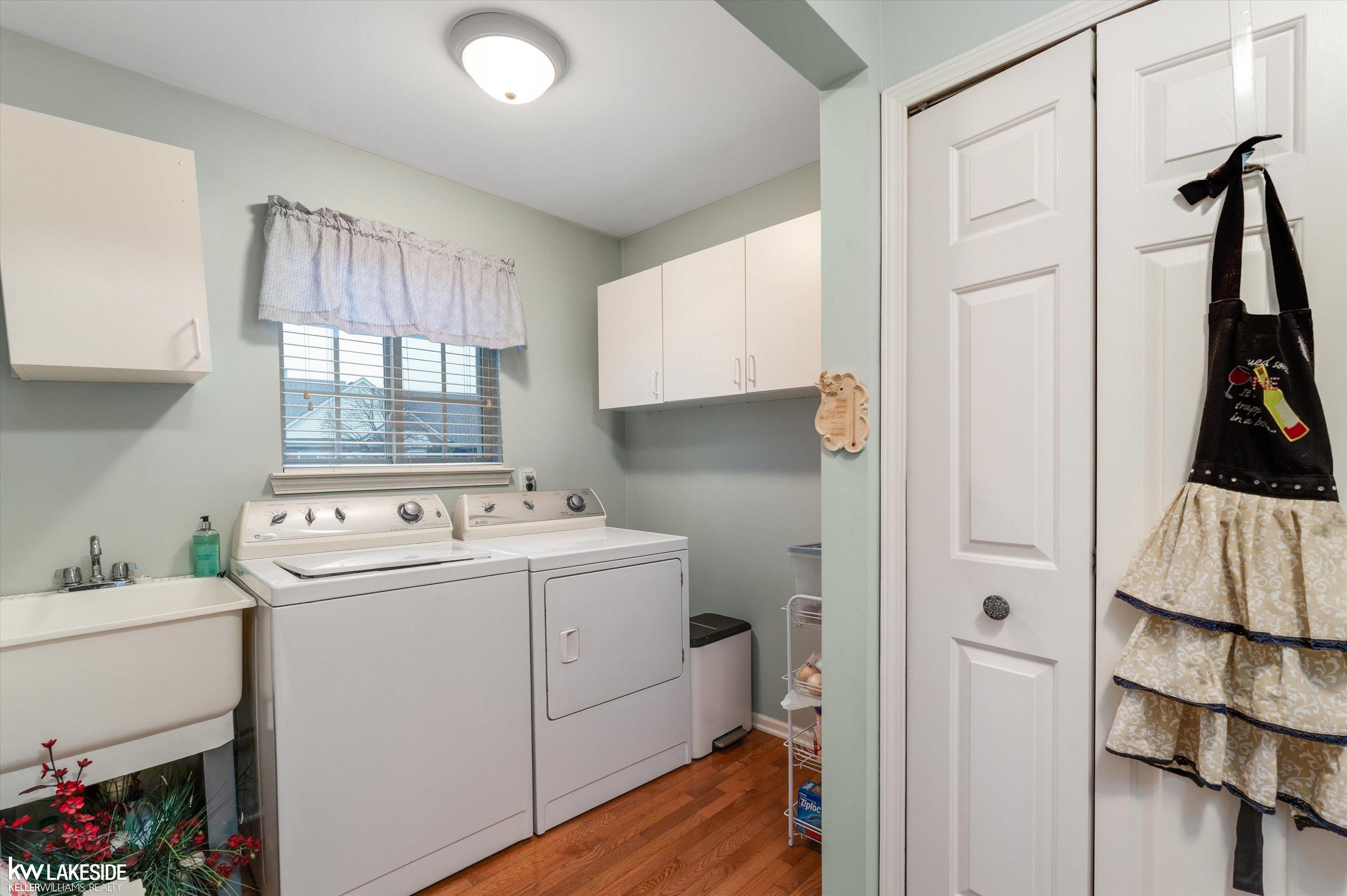 8160 Huntington Ridge Court, Washington, MI, 48094