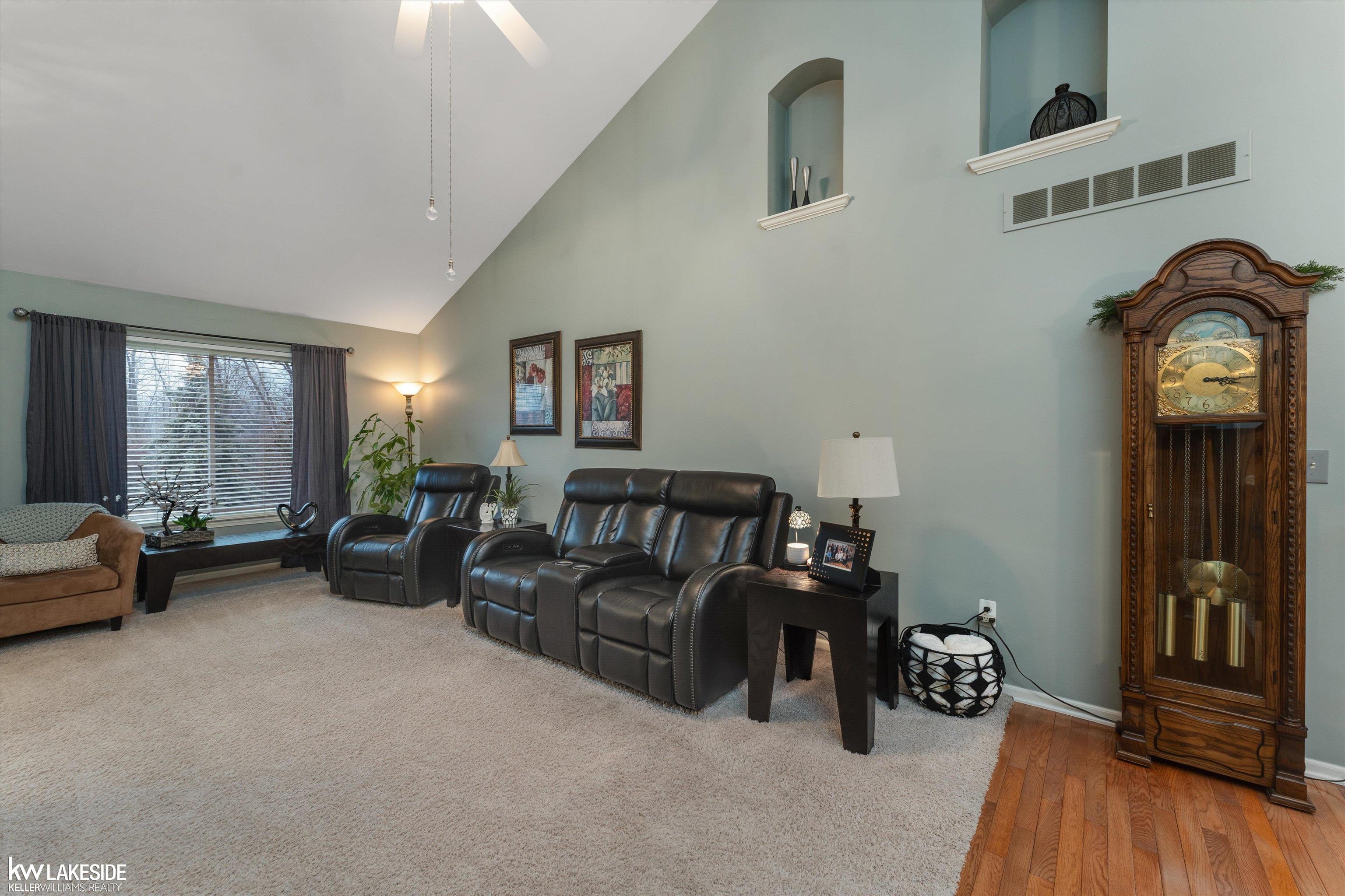 8160 Huntington Ridge Court, Washington, MI, 48094