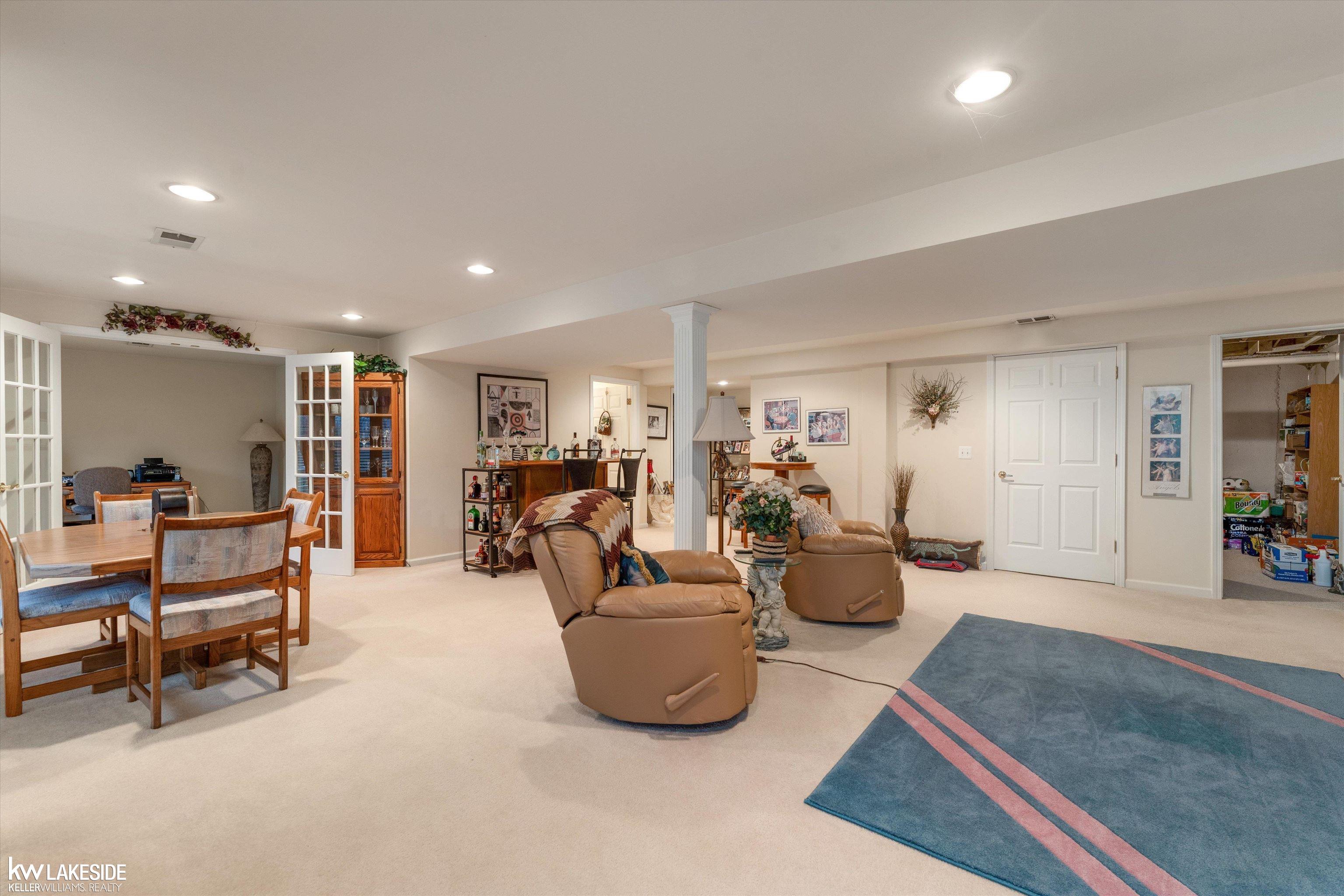 8160 Huntington Ridge Court, Washington, MI, 48094